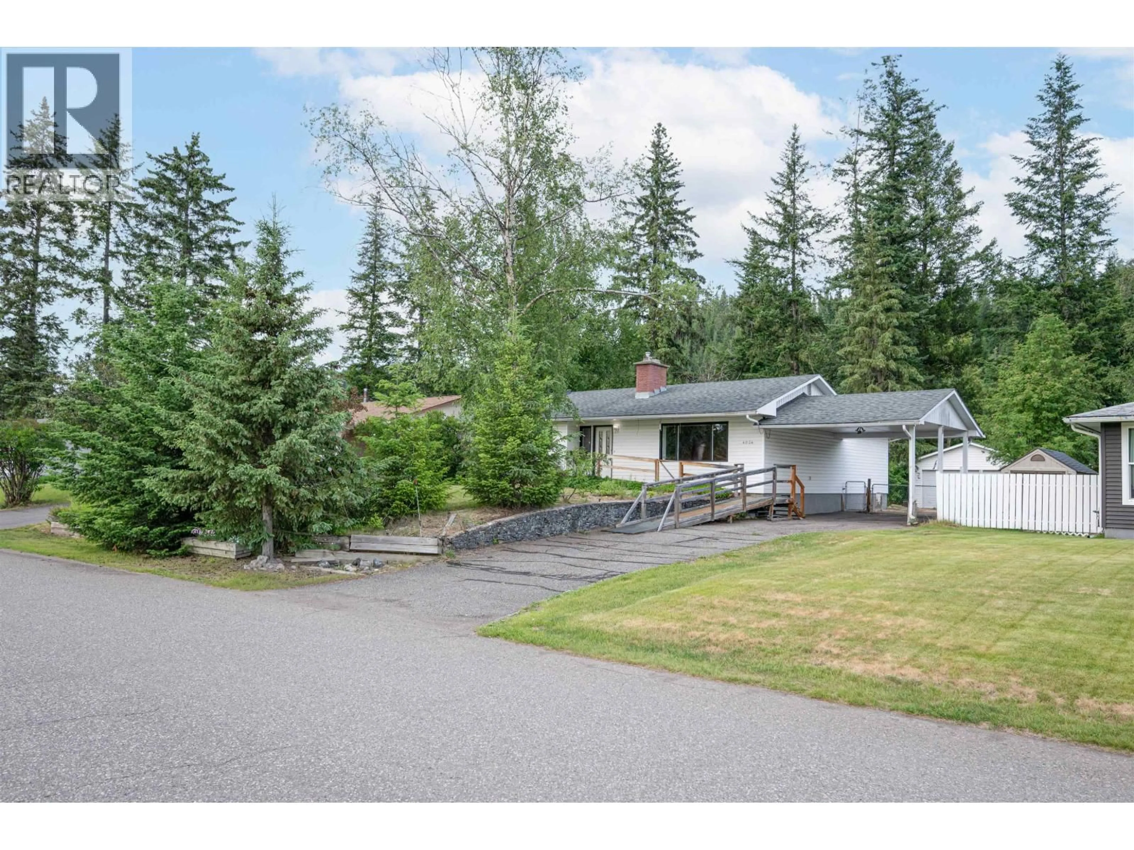 A pic from outside/outdoor area/front of a property/back of a property/a pic from drone, unknown for 4034 STEVENS DRIVE, Prince George British Columbia V2K1E1
