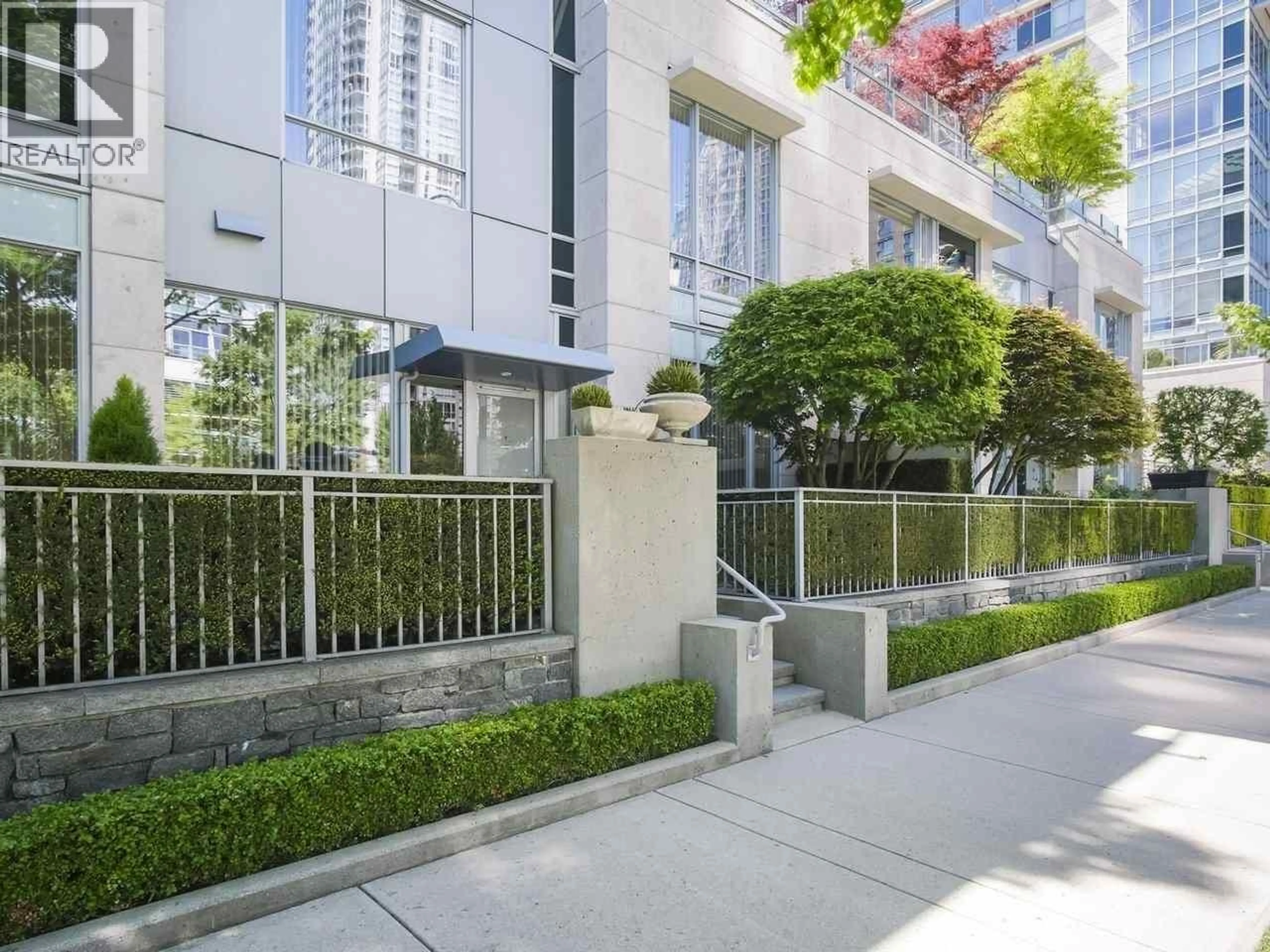 Unknown for 410 BEACH CRESCENT, Vancouver British Columbia V6Z3E9