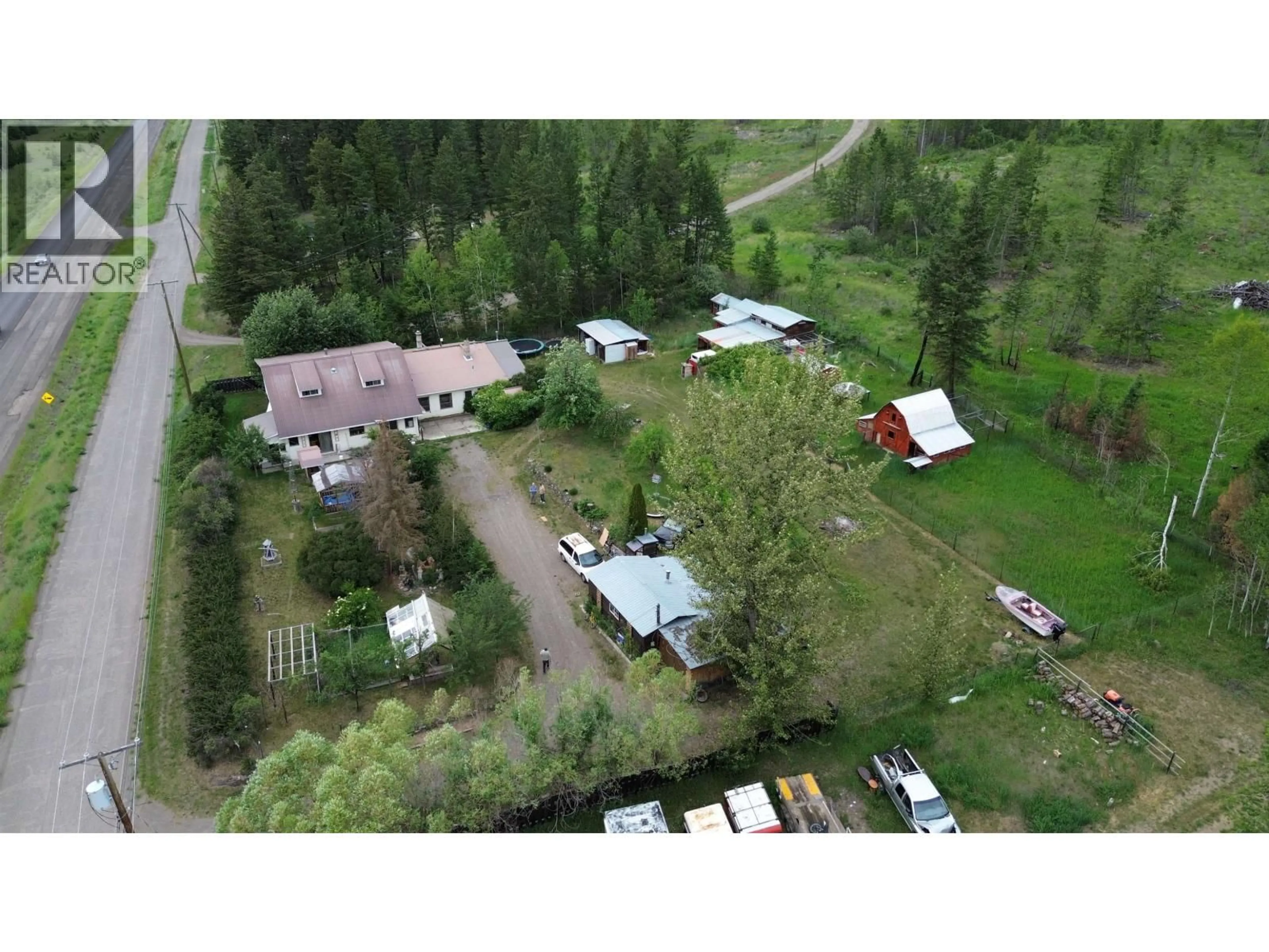 A pic from outside/outdoor area/front of a property/back of a property/a pic from drone, mountain view for 3797 DODGE ROAD, Lac La Hache British Columbia V0K1T1
