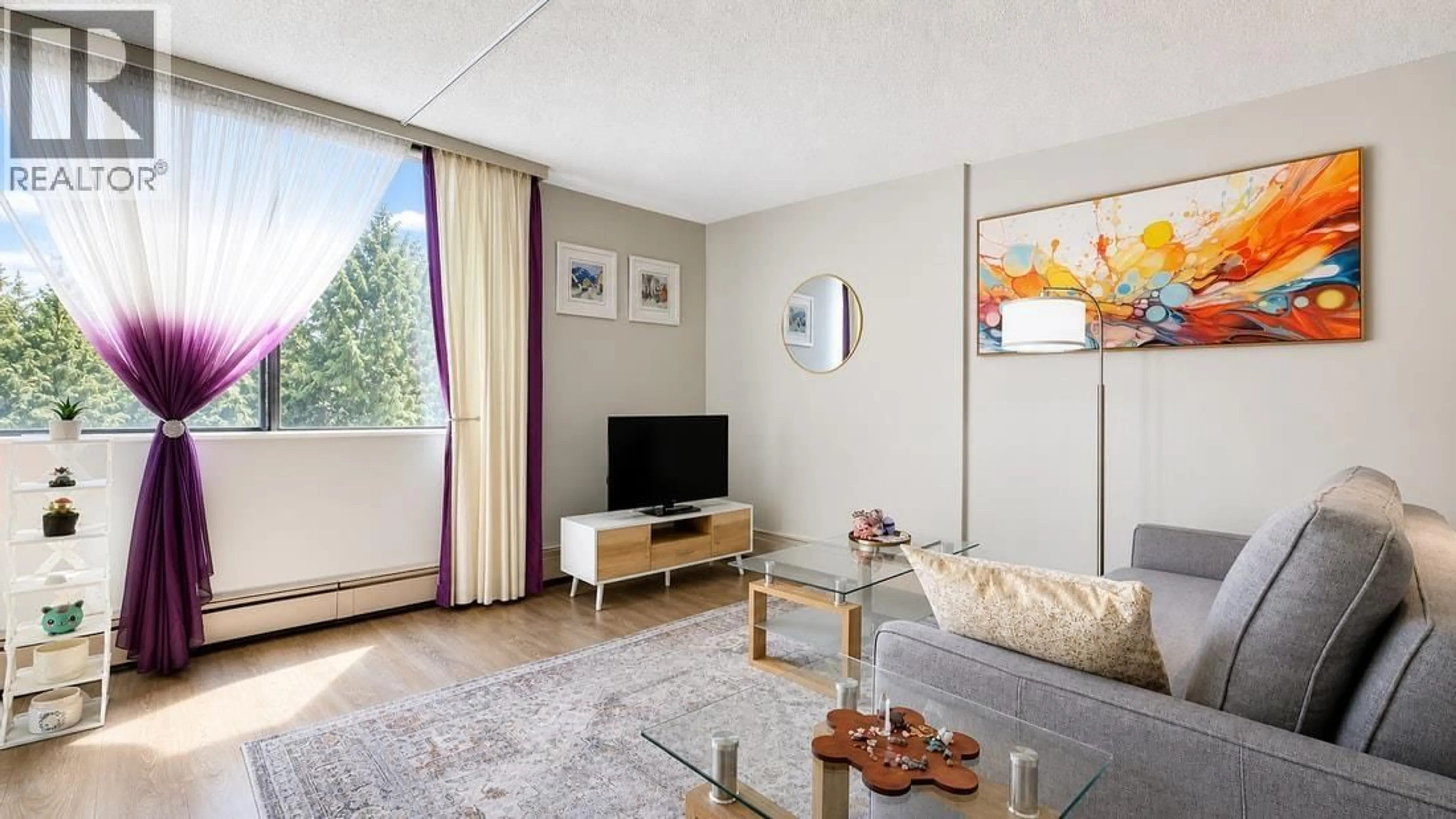 Living room with furniture, wood/laminate floor for 505 - 9320 PARKSVILLE DRIVE, Richmond British Columbia V7E4W2