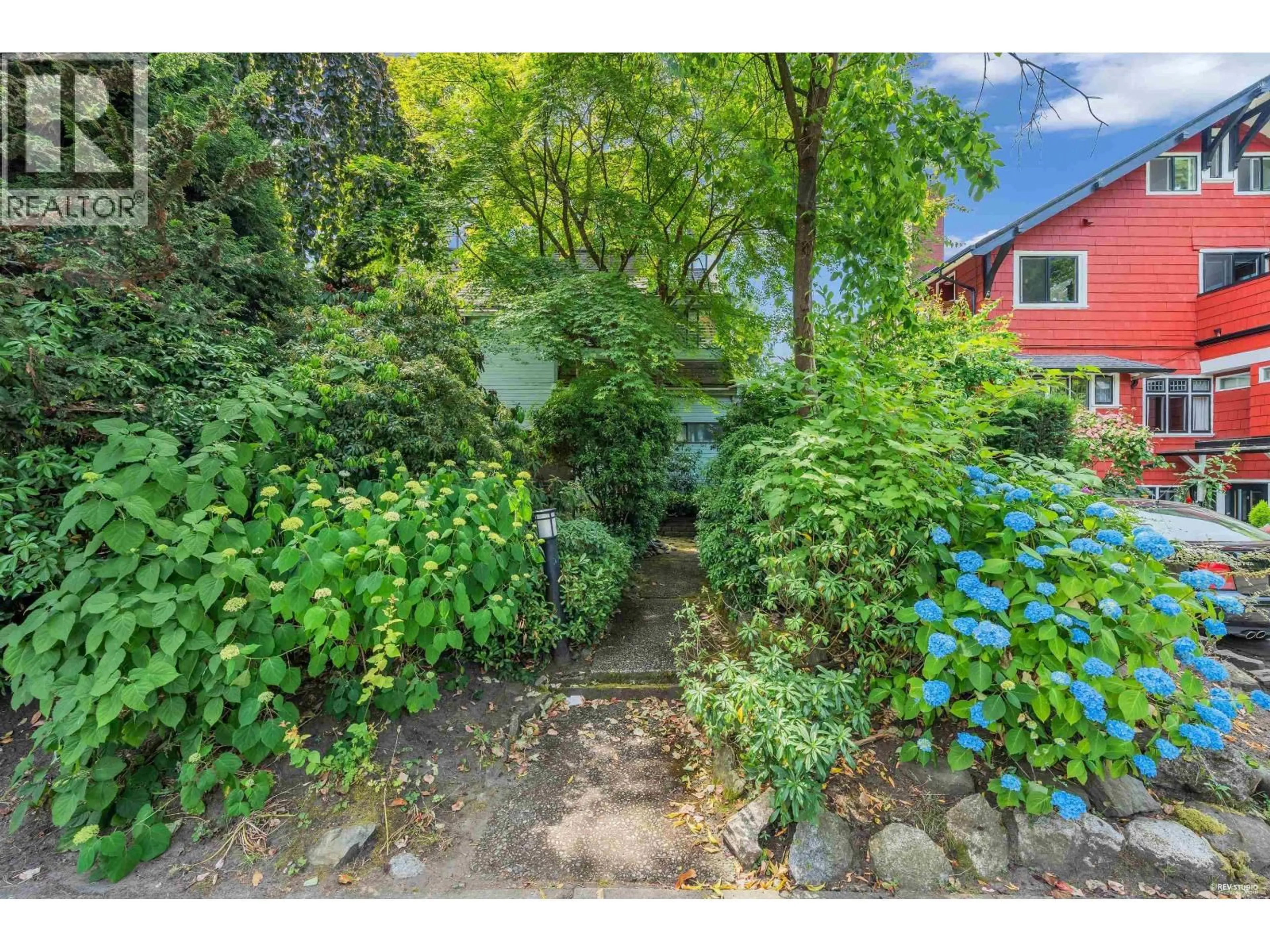 Patio, street for 1982 MCNICOLL AVENUE, Vancouver British Columbia V6J1A6