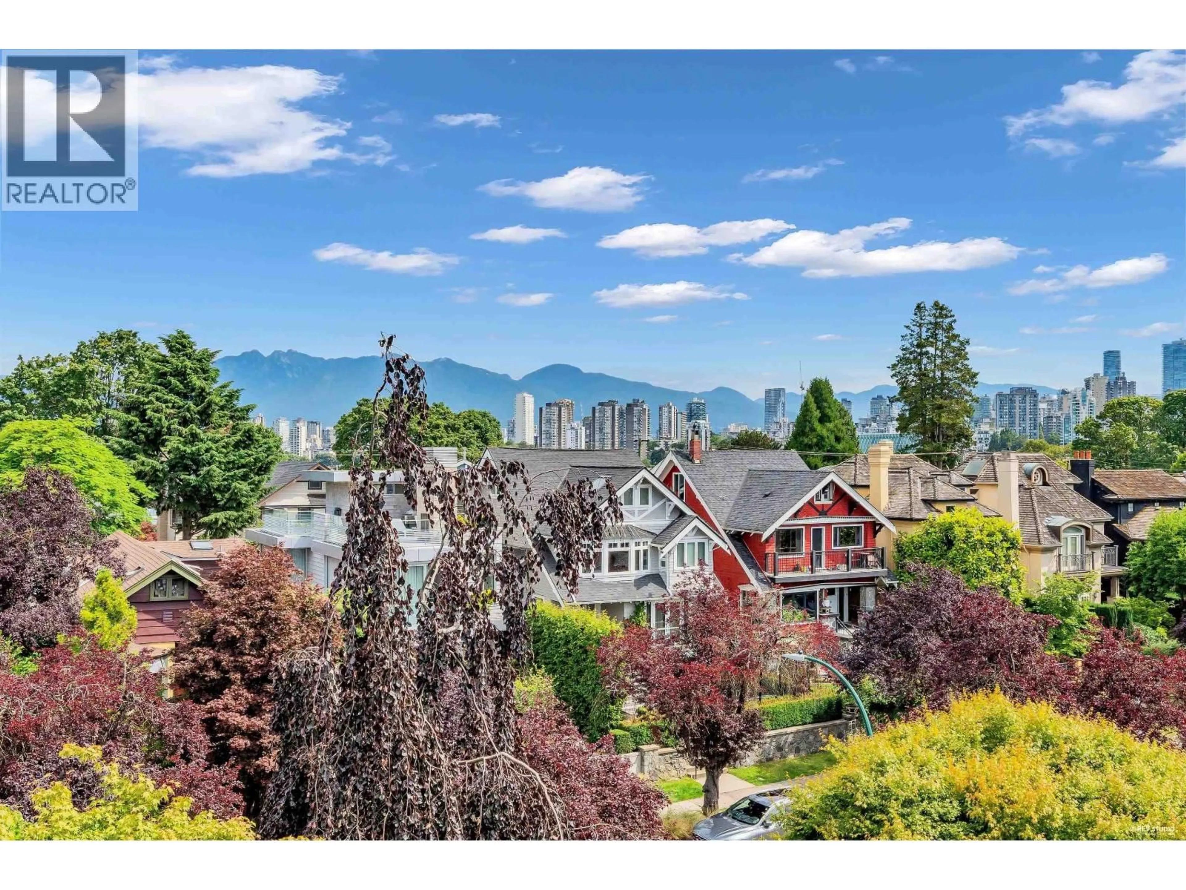A pic from outside/outdoor area/front of a property/back of a property/a pic from drone, mountain view for 1982 MCNICOLL AVENUE, Vancouver British Columbia V6J1A6