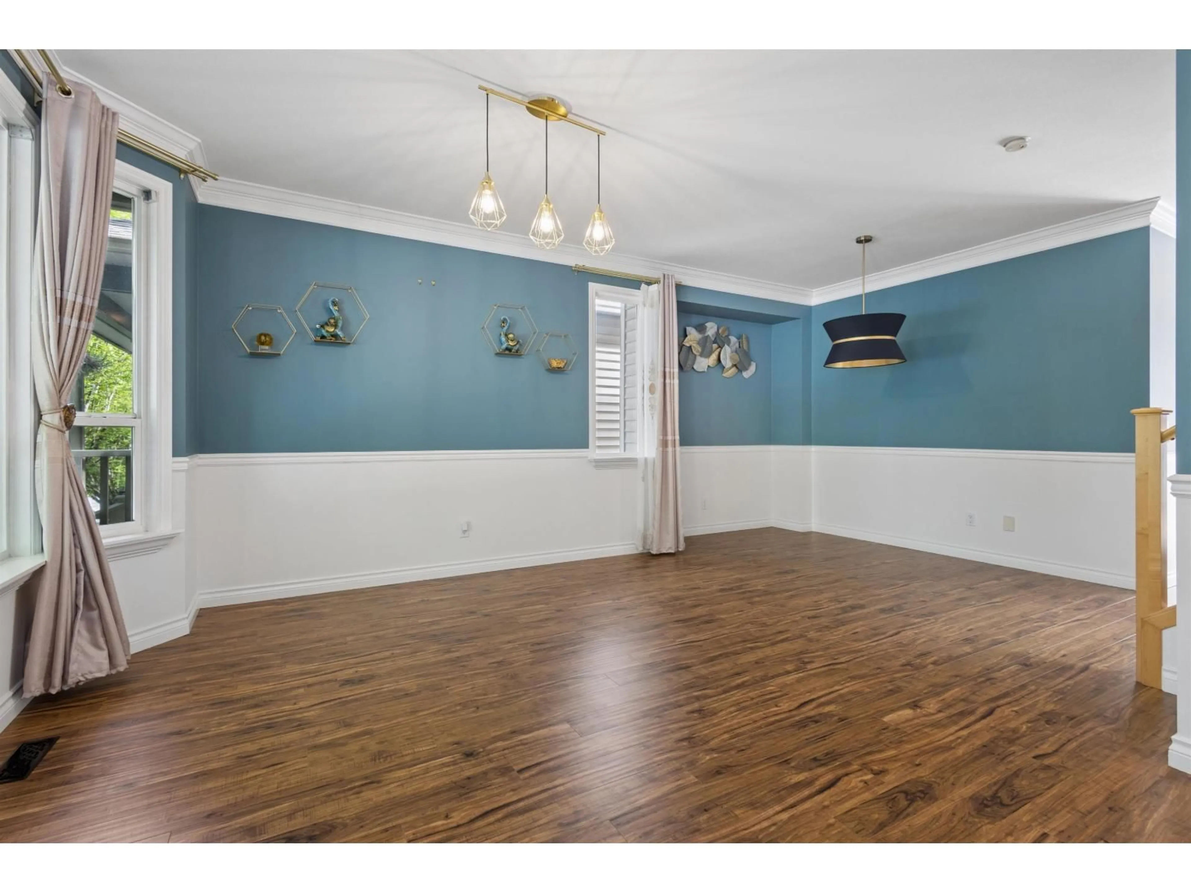A pic of a room for 8838 216 STREET, Langley British Columbia V1M3Z5