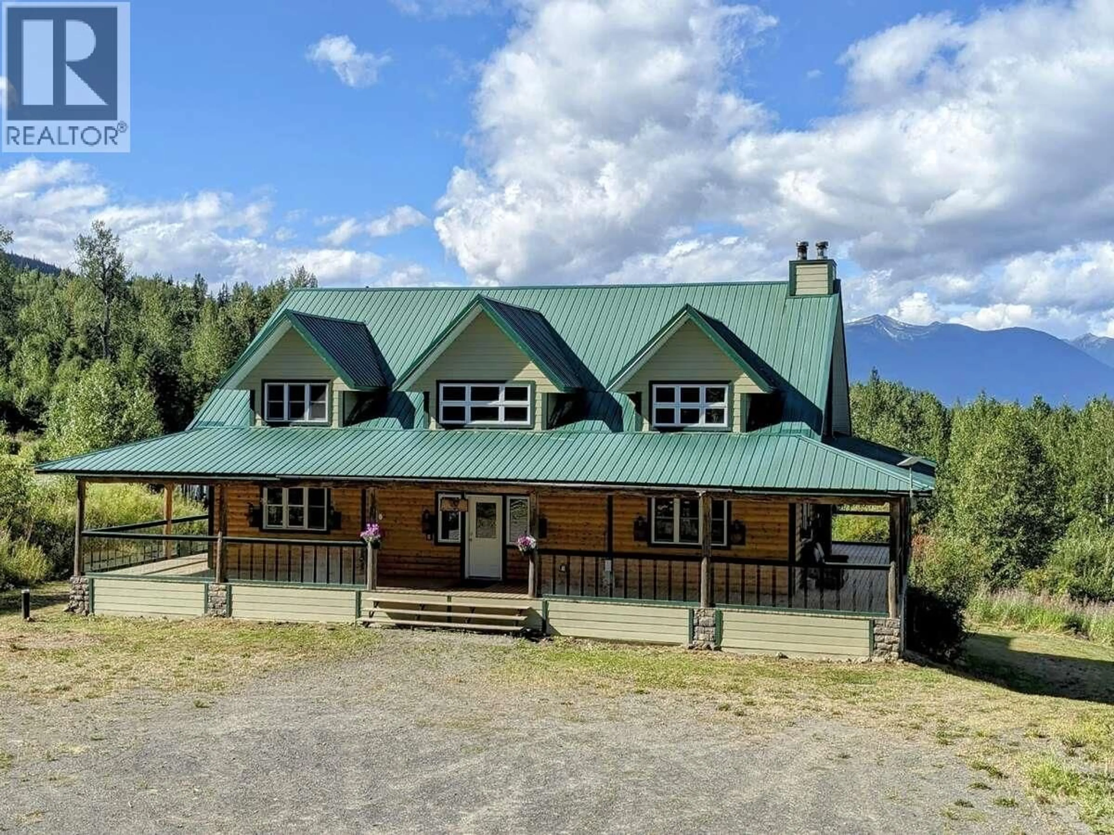 A pic from outside/outdoor area/front of a property/back of a property/a pic from drone, mountain view for 186 ALLEN ROAD, Hazelton British Columbia V0J2J1