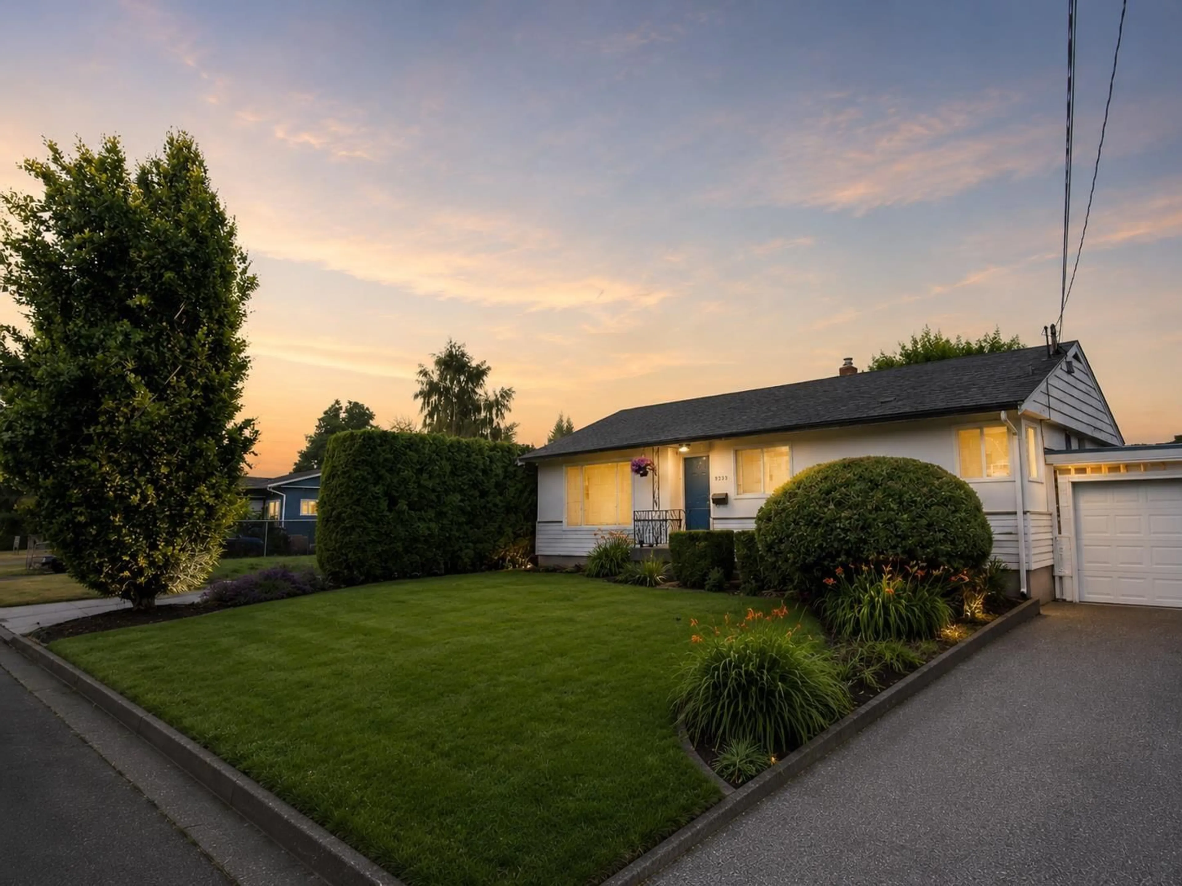 Unknown for 9335 WOODBINE STREET, Chilliwack British Columbia V2P5S6