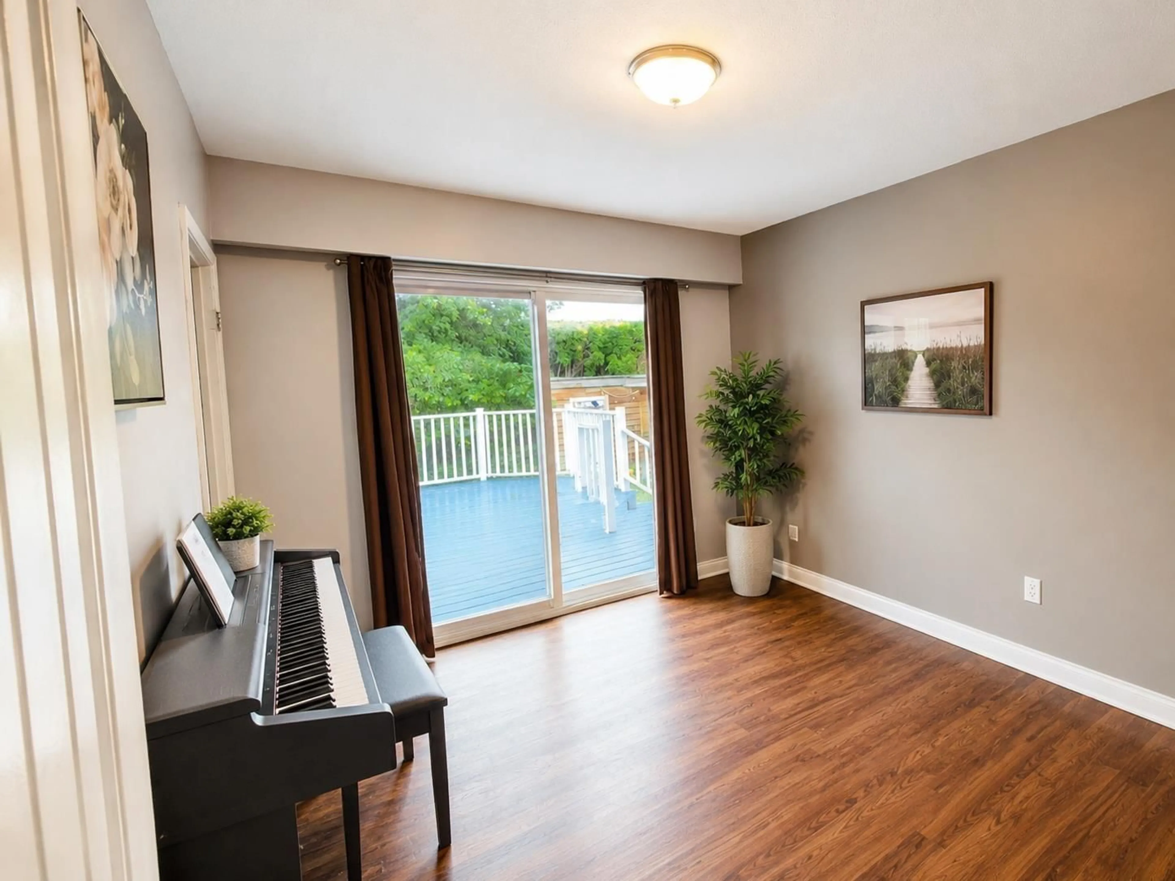 Unknown for 9335 WOODBINE STREET, Chilliwack British Columbia V2P5S6
