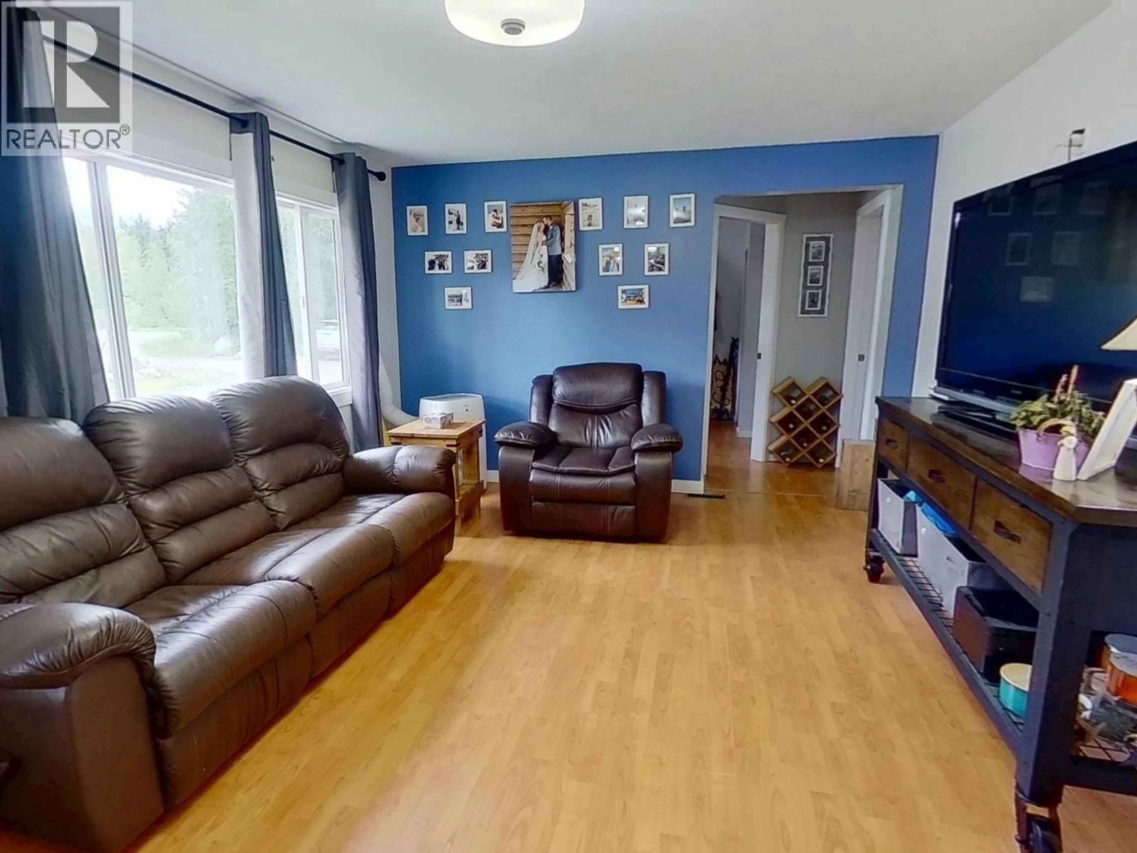 Living room with furniture, unknown for 2403 NORWOOD ROAD, Quesnel British Columbia V2J7G7