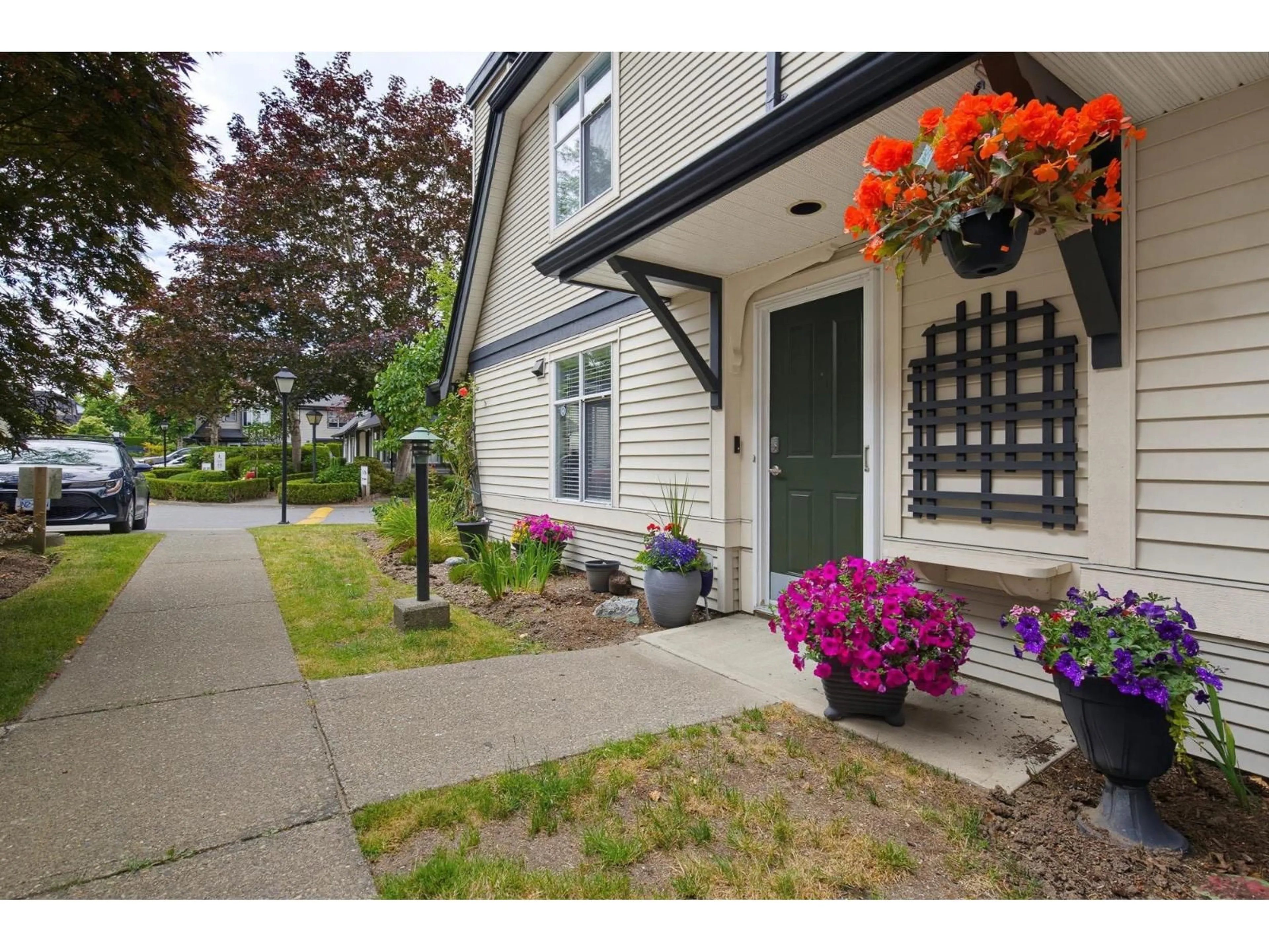 Unknown for 5 - 18883 65TH AVENUE, Surrey British Columbia V3S8Y2