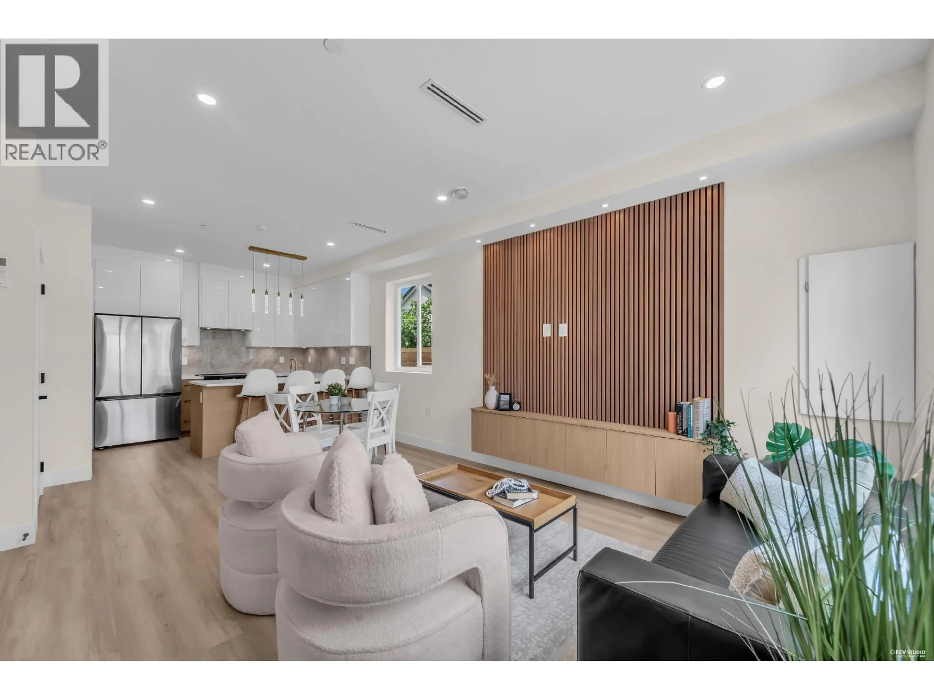 Unknown for 2 - 5779 CLARENDON STREET, Vancouver British Columbia V5R3K4