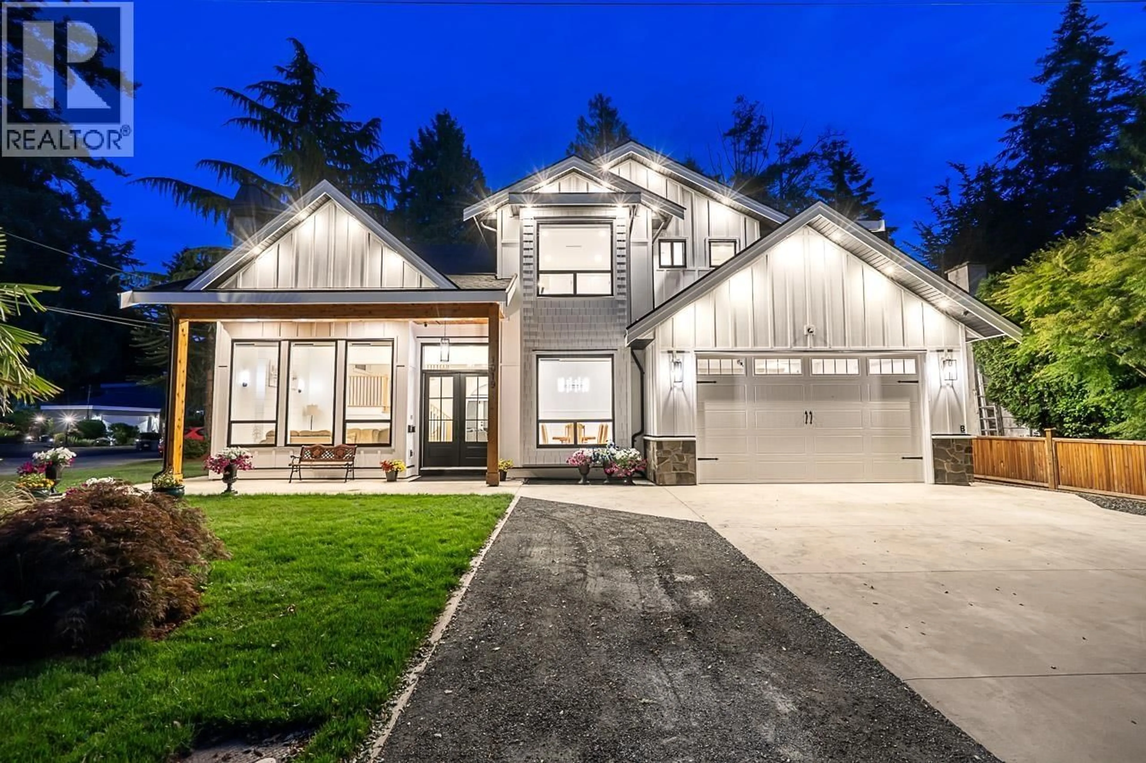 Home with vinyl exterior material, street for 1019 57 STREET, Delta British Columbia V4L1Y3