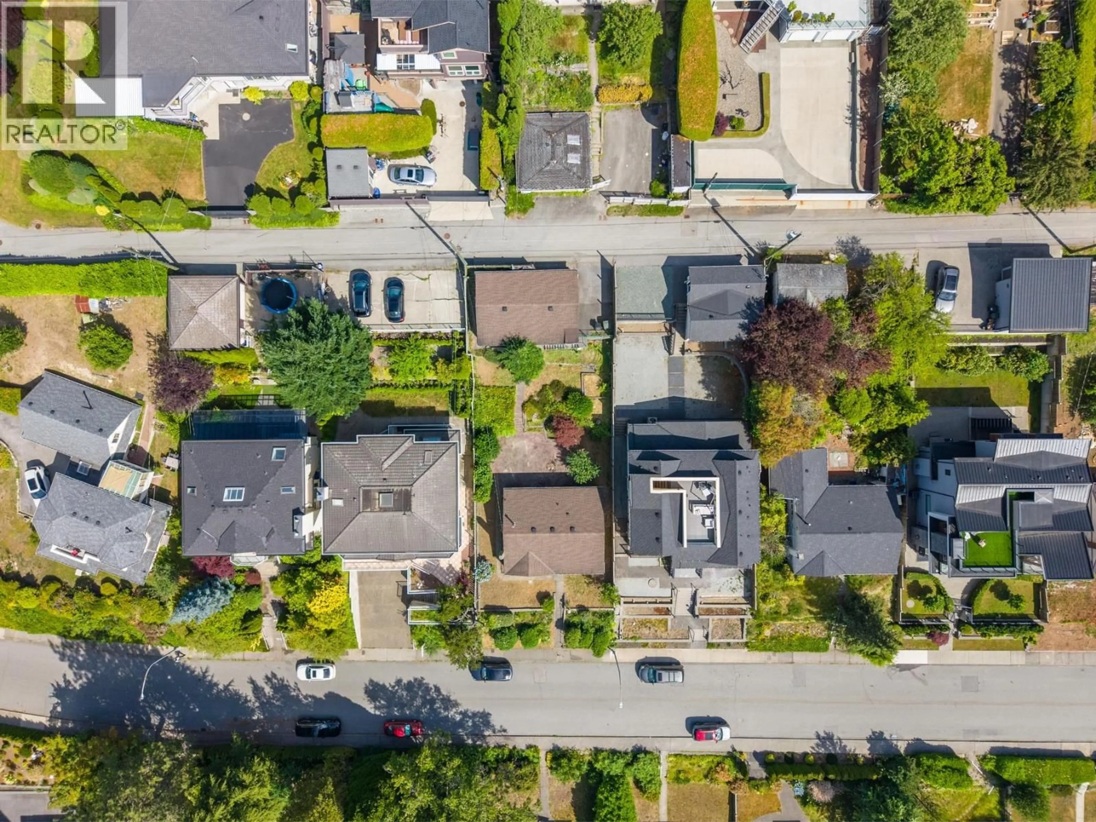 A pic from outside/outdoor area/front of a property/back of a property/a pic from drone, street for 7280 BARNET ROAD, Burnaby British Columbia V5A1E2