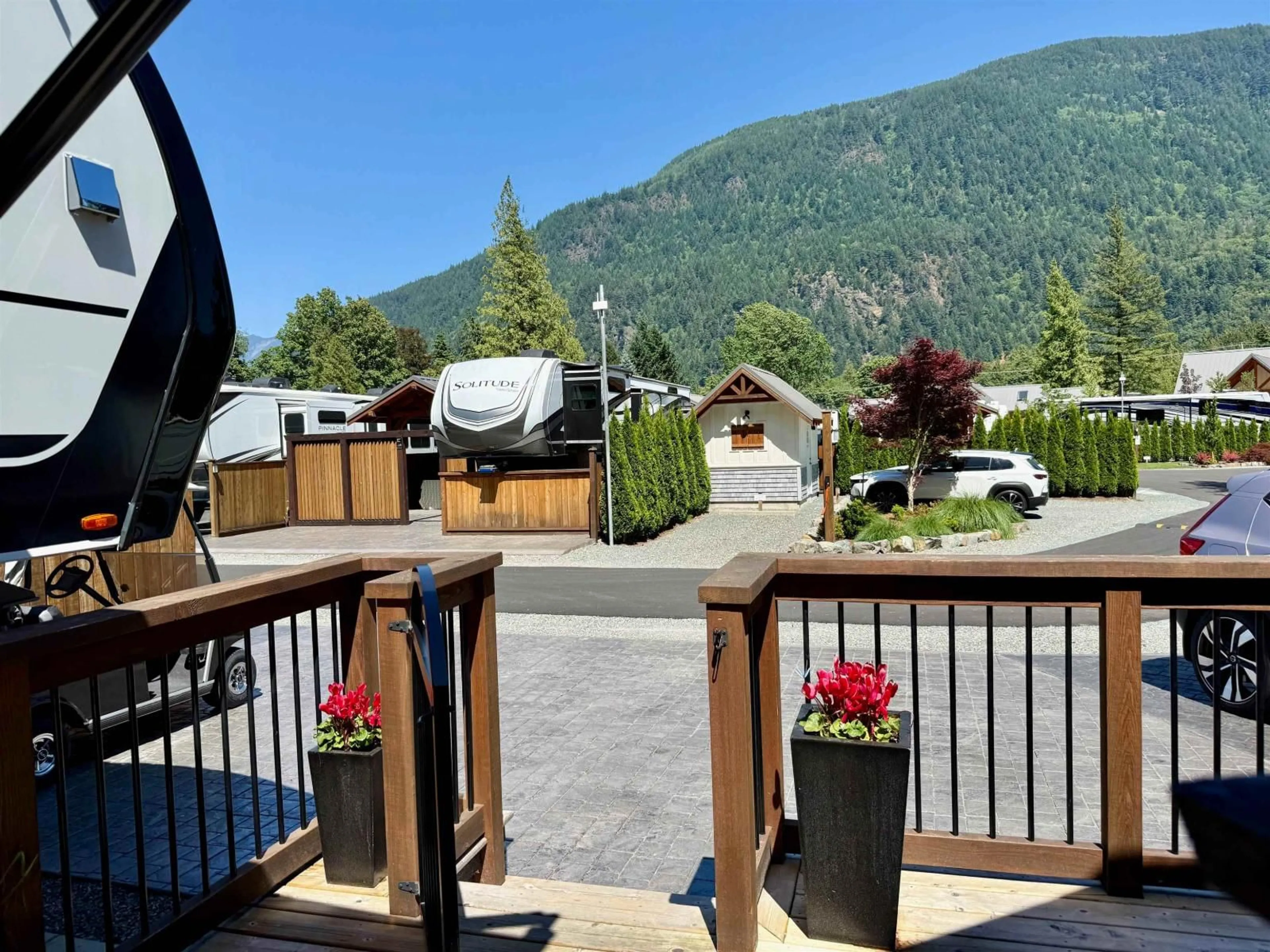 Patio, mountain view for 381 - 720 HOT SPRINGS ROAD, Harrison Hot Springs British Columbia V0M1K0