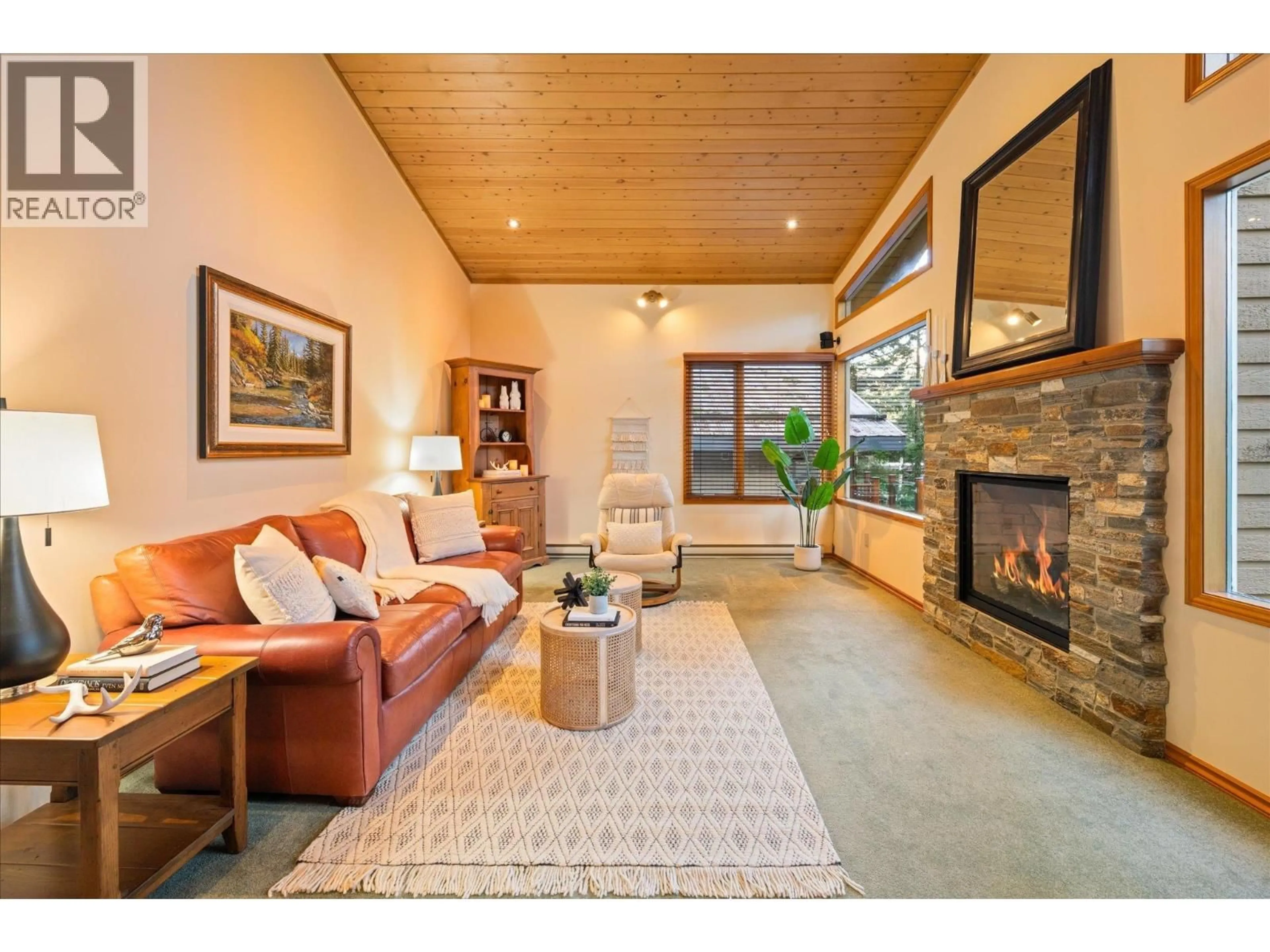 Living room with furniture, unknown for 3205 ARBUTUS DRIVE, Whistler British Columbia V8E0B8