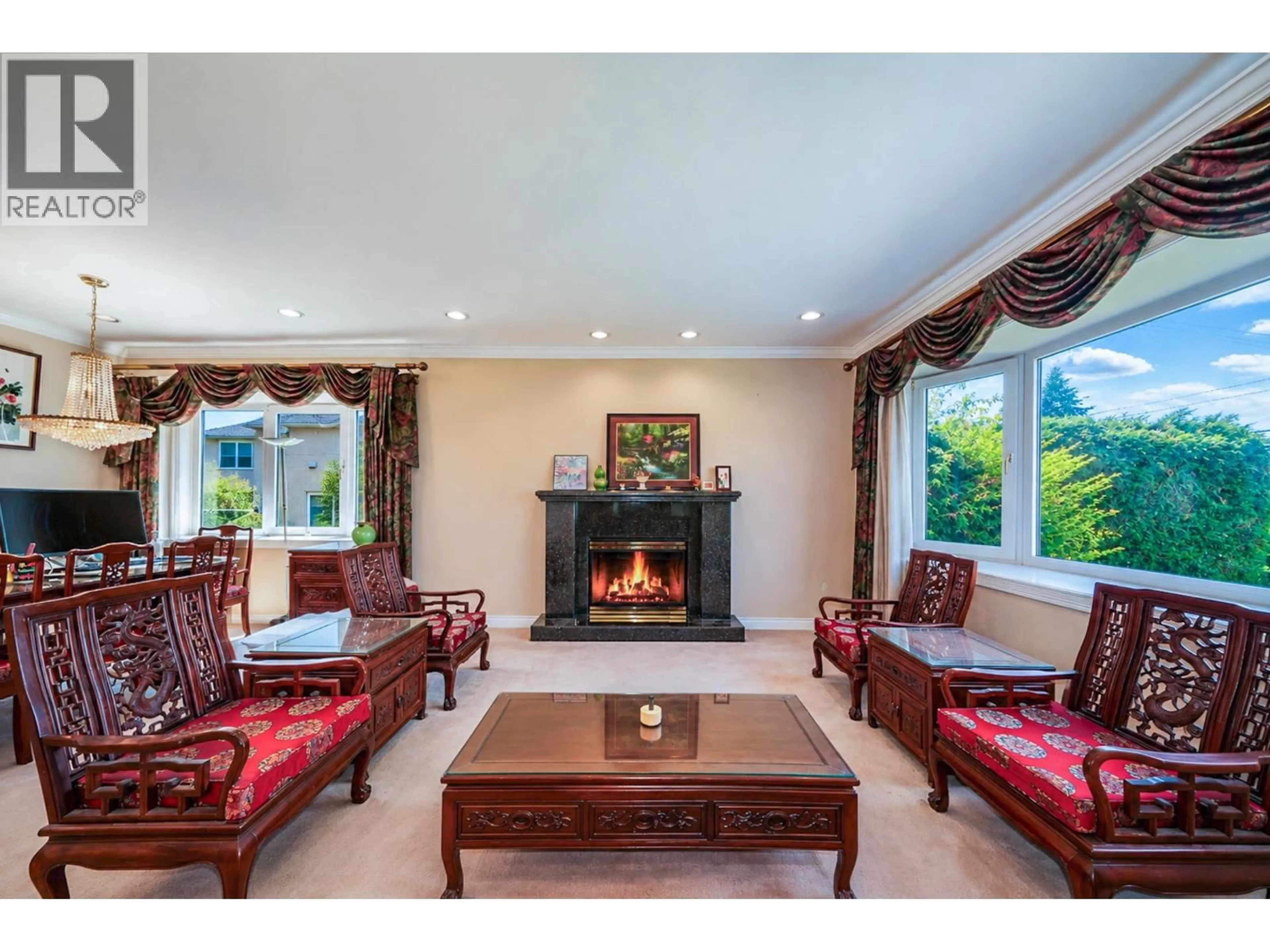 Living room with furniture, unknown for 6718 ARBUTUS STREET, Vancouver British Columbia V6P5S7