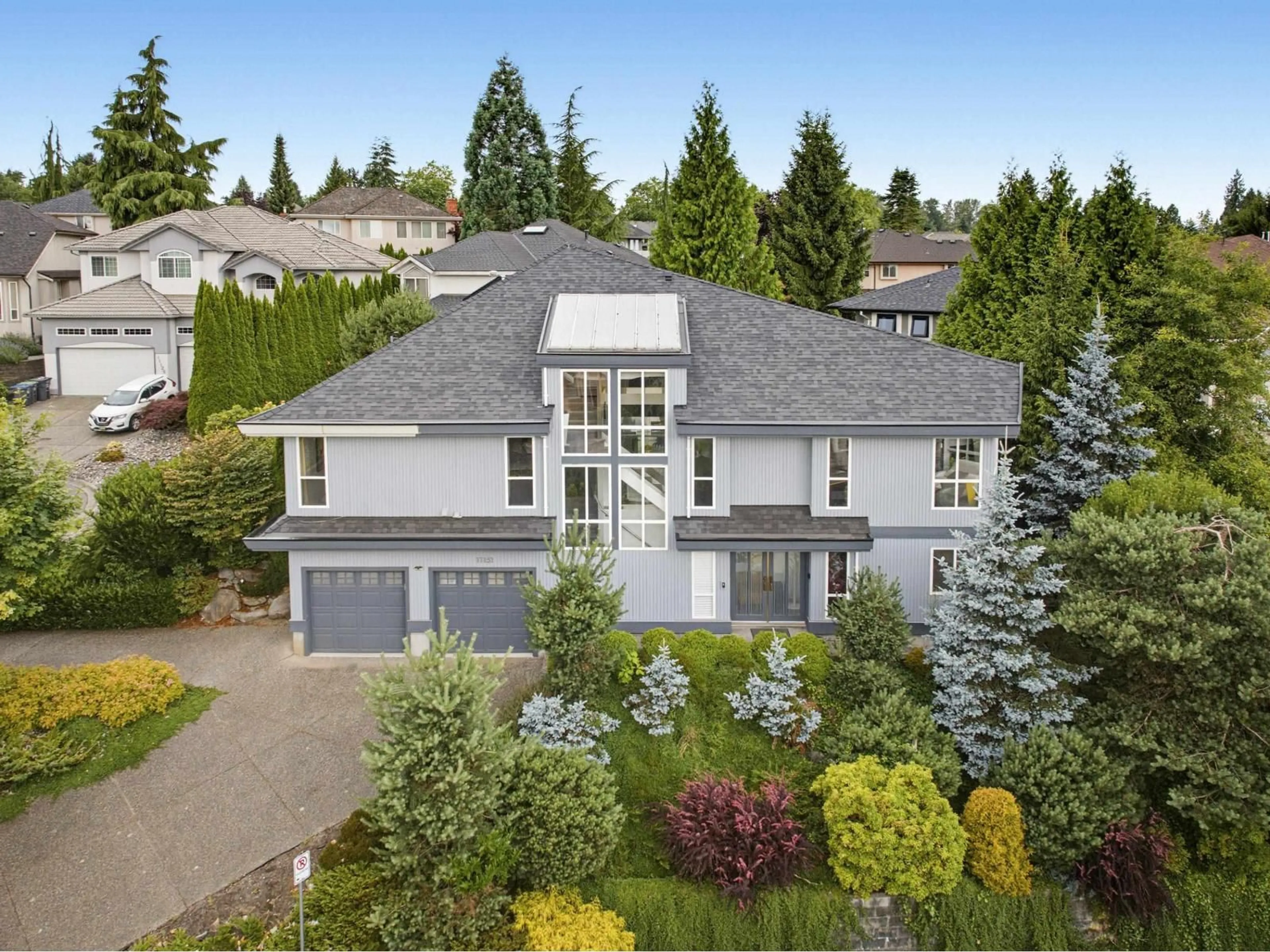 A pic from outside/outdoor area/front of a property/back of a property/a pic from drone, unknown for 11151 164 STREET, Surrey British Columbia V4N4X9
