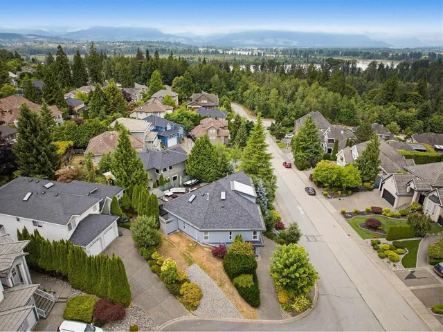 11151 164 STREET, Surrey 5