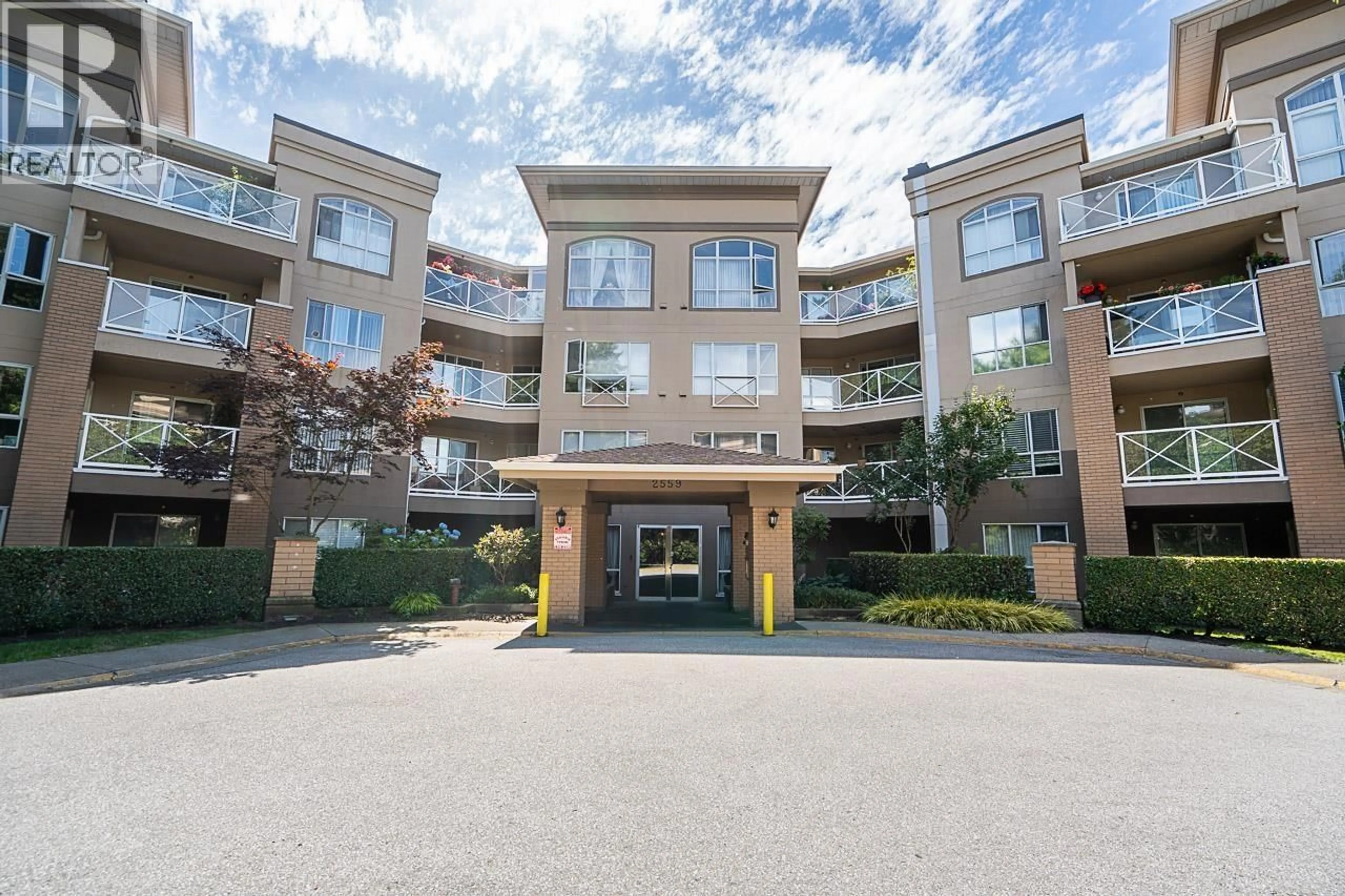 Unknown for 206 - 2559 PARKVIEW LANE, Port Coquitlam British Columbia V3C6M1