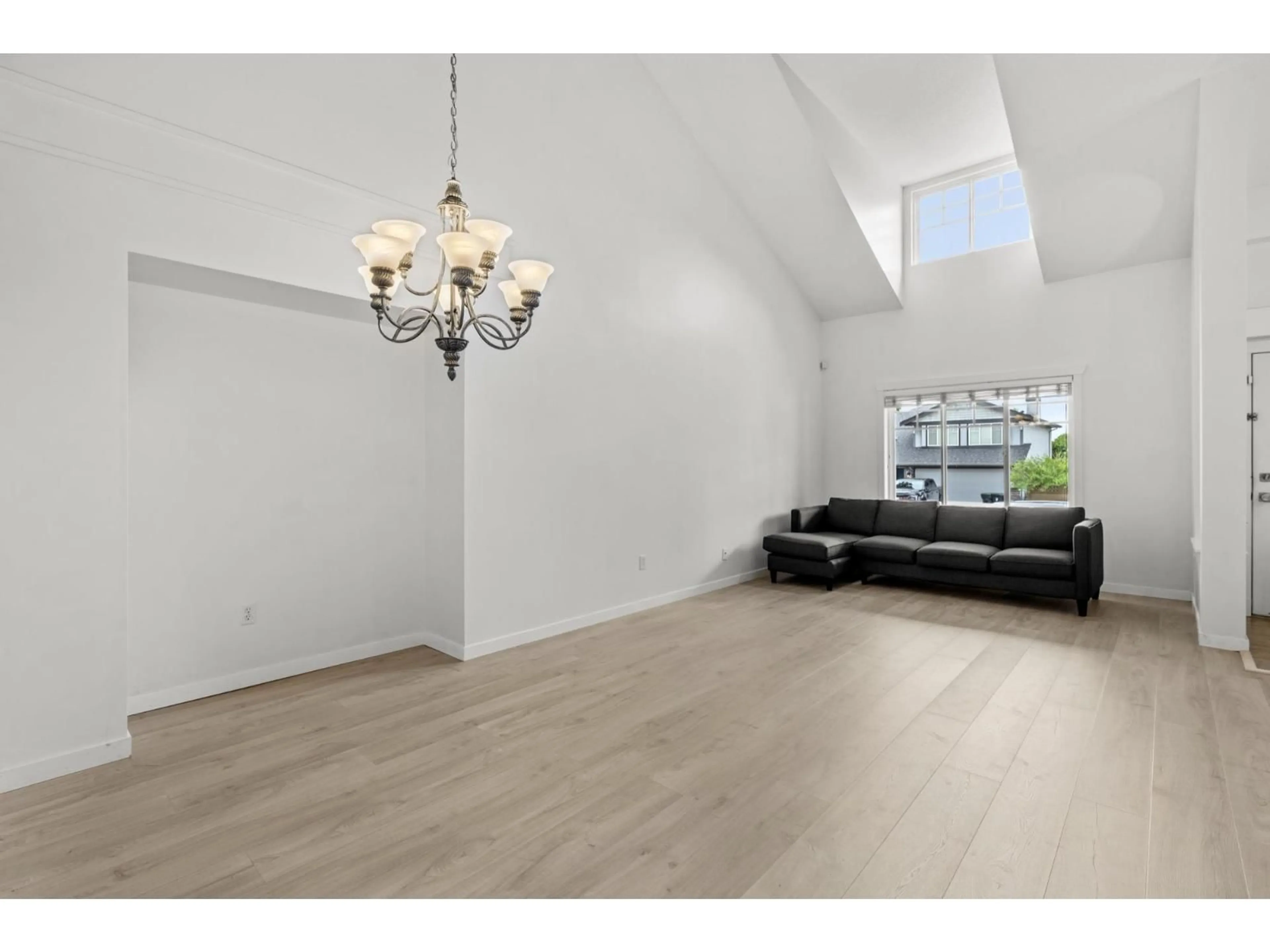A pic of a room for 20613 66A AVENUE, Langley British Columbia V2Y2Y4