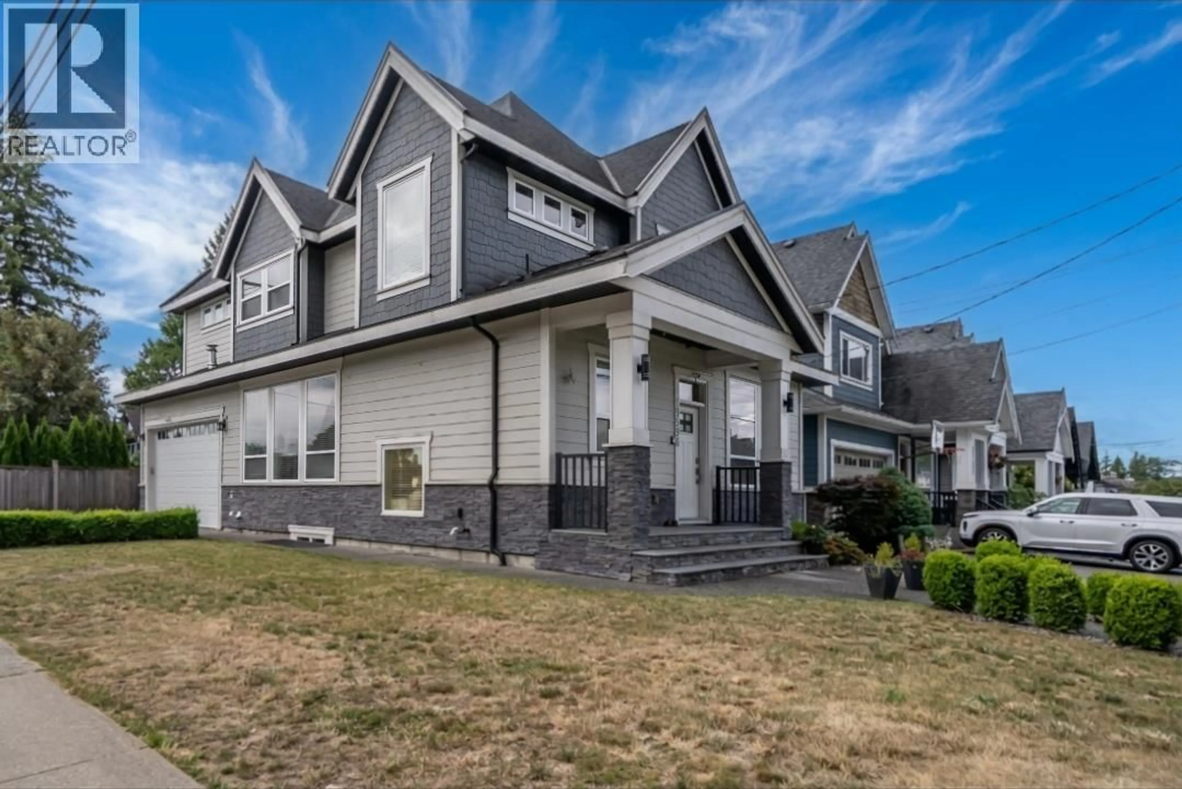 Home with vinyl exterior material, street for 19596 116B AVENUE, Pitt Meadows British Columbia V3Y1R8