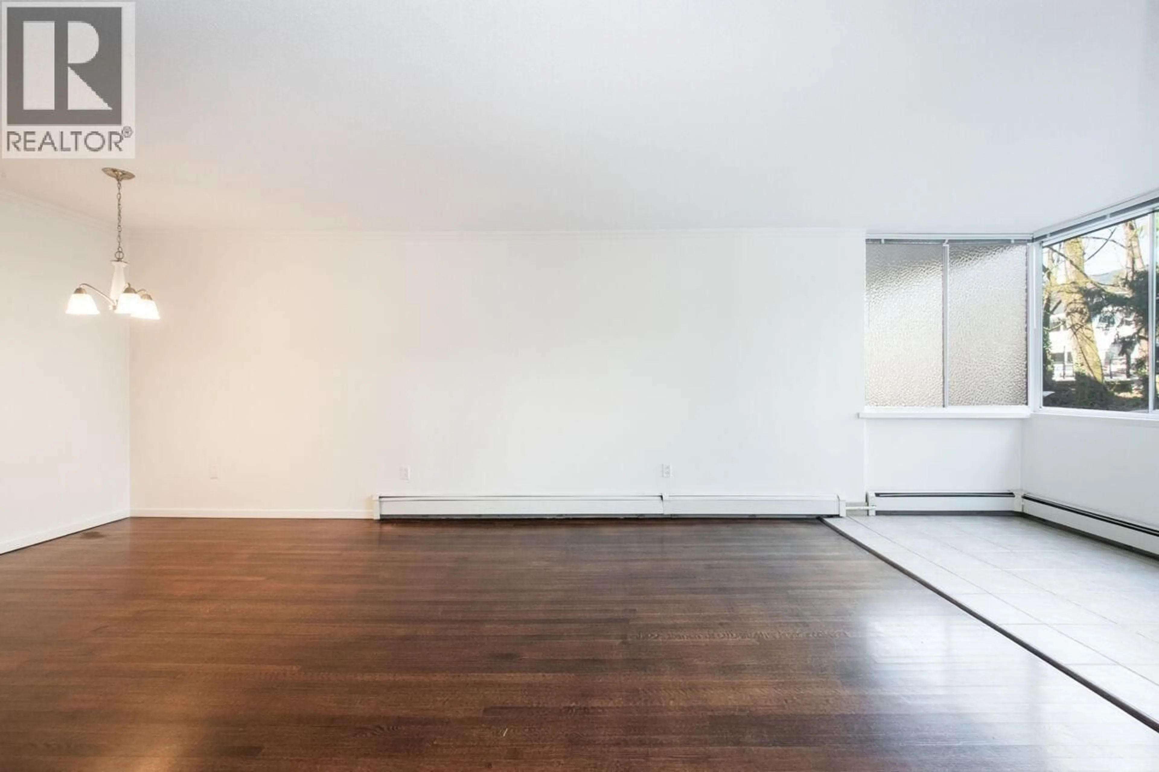 A pic of a room for 108 - 1425 ESQUIMALT AVENUE, West Vancouver British Columbia V7T1L1
