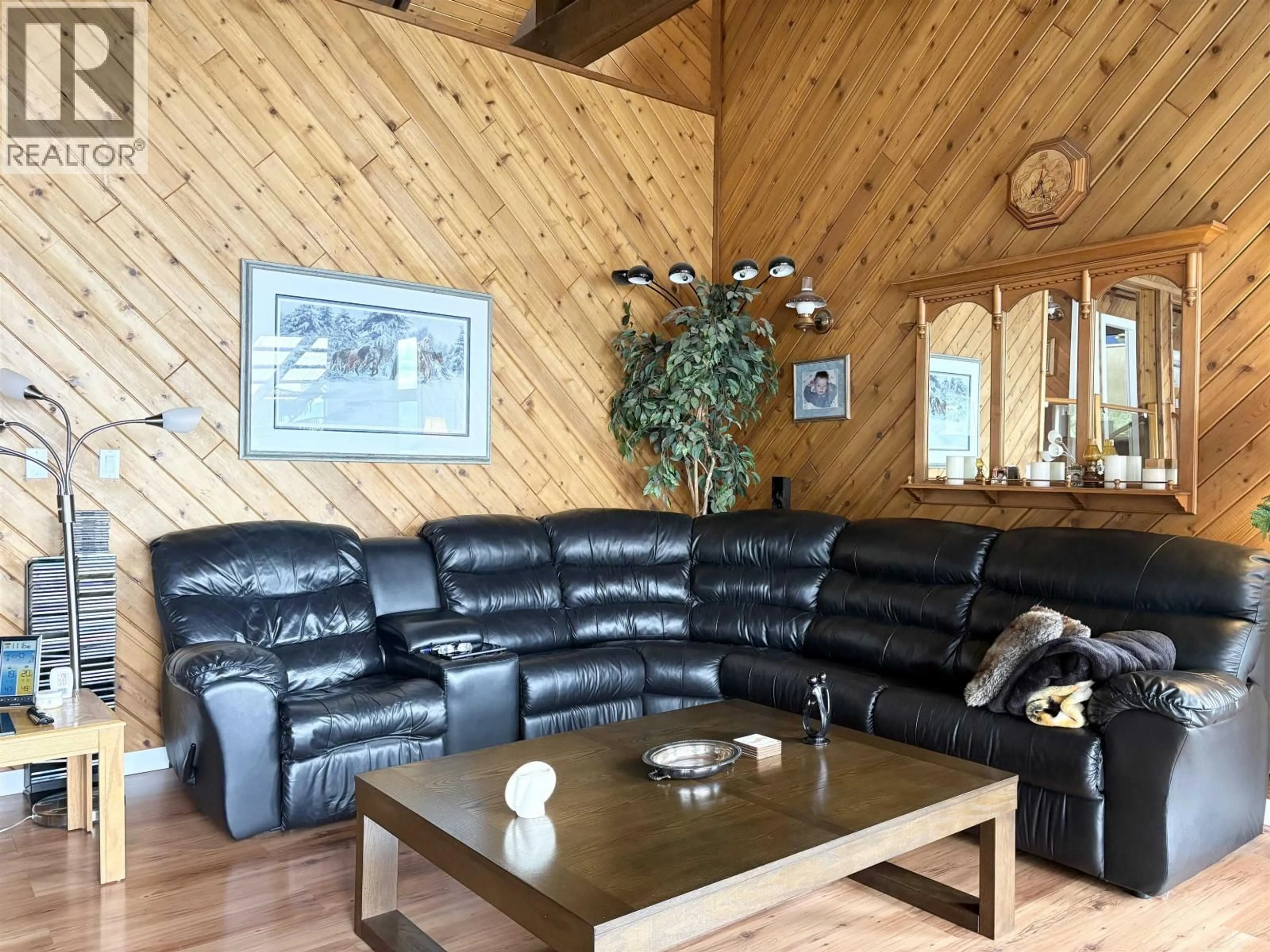 Living room with furniture, wood/laminate floor for 17048 NORMAN LAKE ROAD, Prince George British Columbia V2N6P4