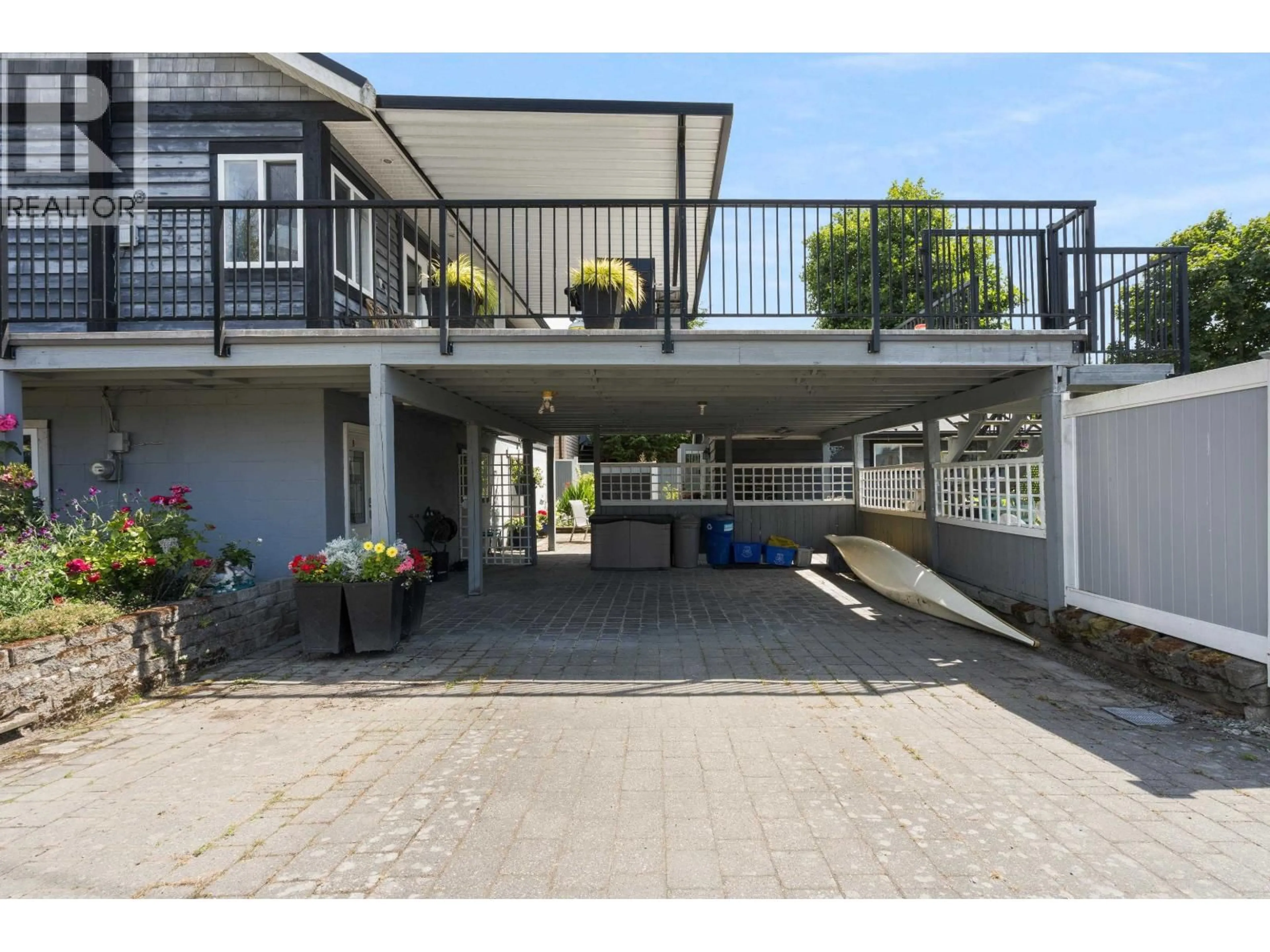 Patio, street for 4504 RIVER ROAD ROAD, Delta British Columbia V4K1S4