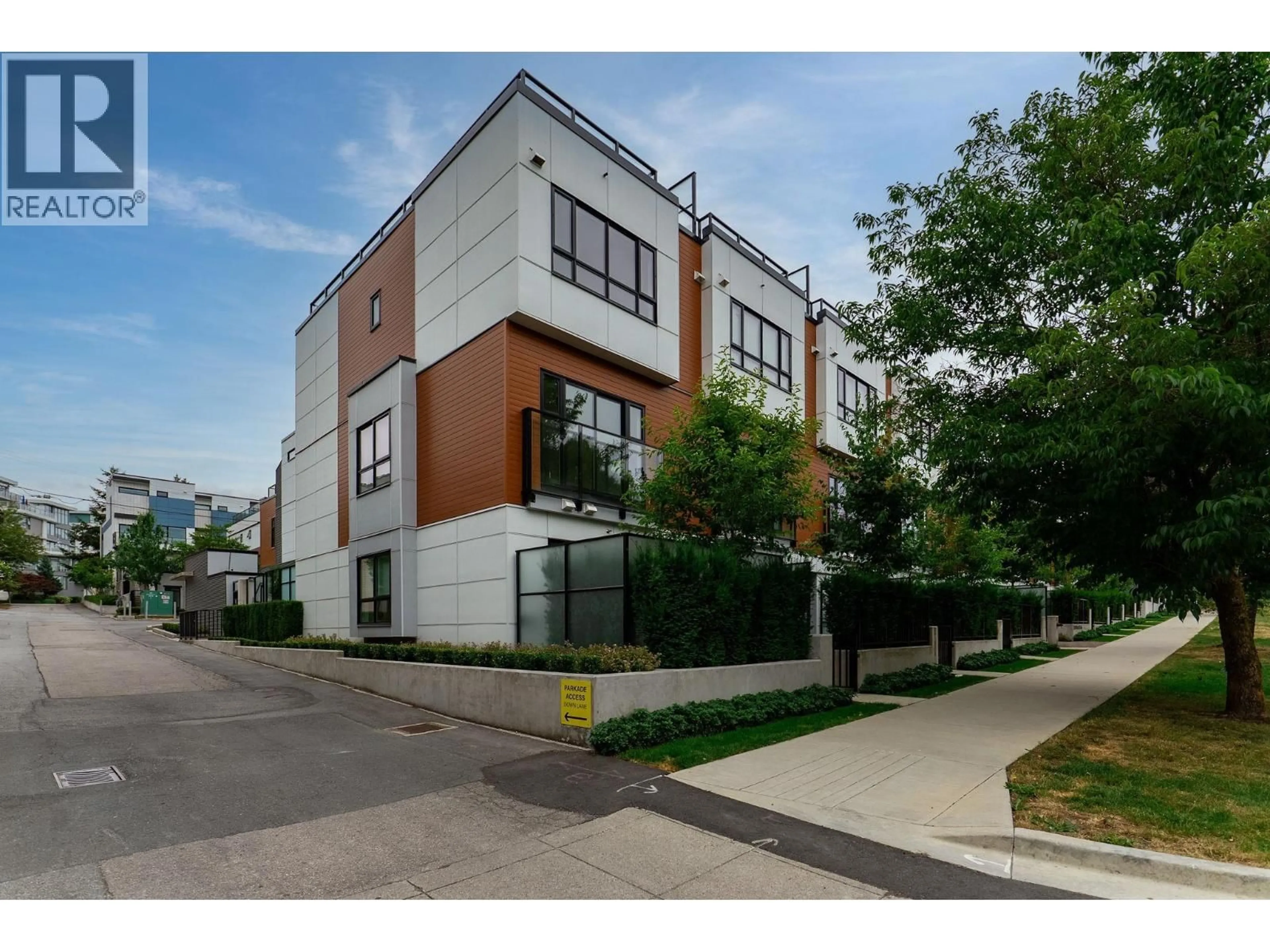 Home with brick exterior material, street for 11 - 520 28TH AVENUE, Vancouver British Columbia V5Z2H1