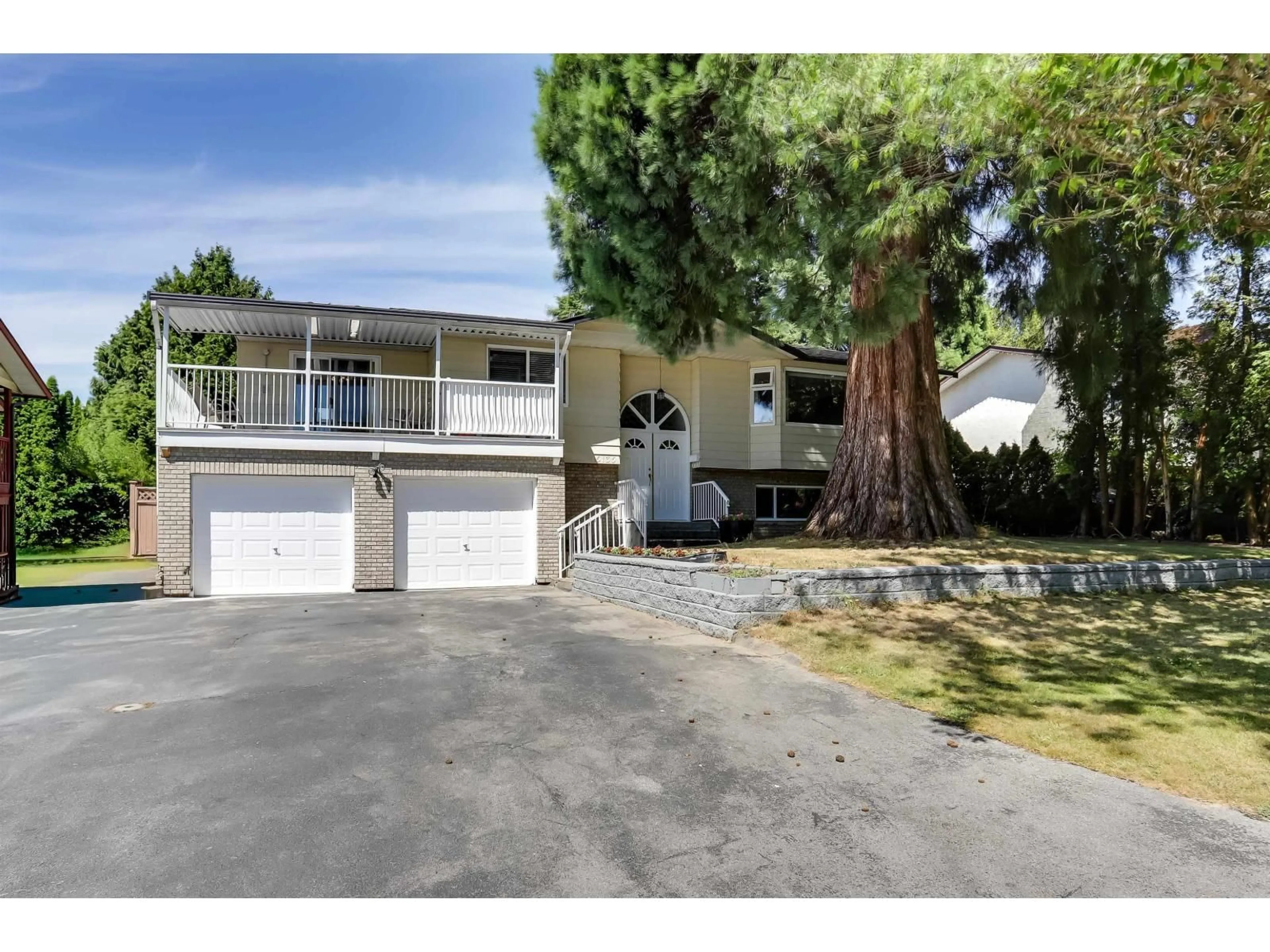 Home with vinyl exterior material, street for 15135 86B AVENUE, Surrey British Columbia V3S4V3