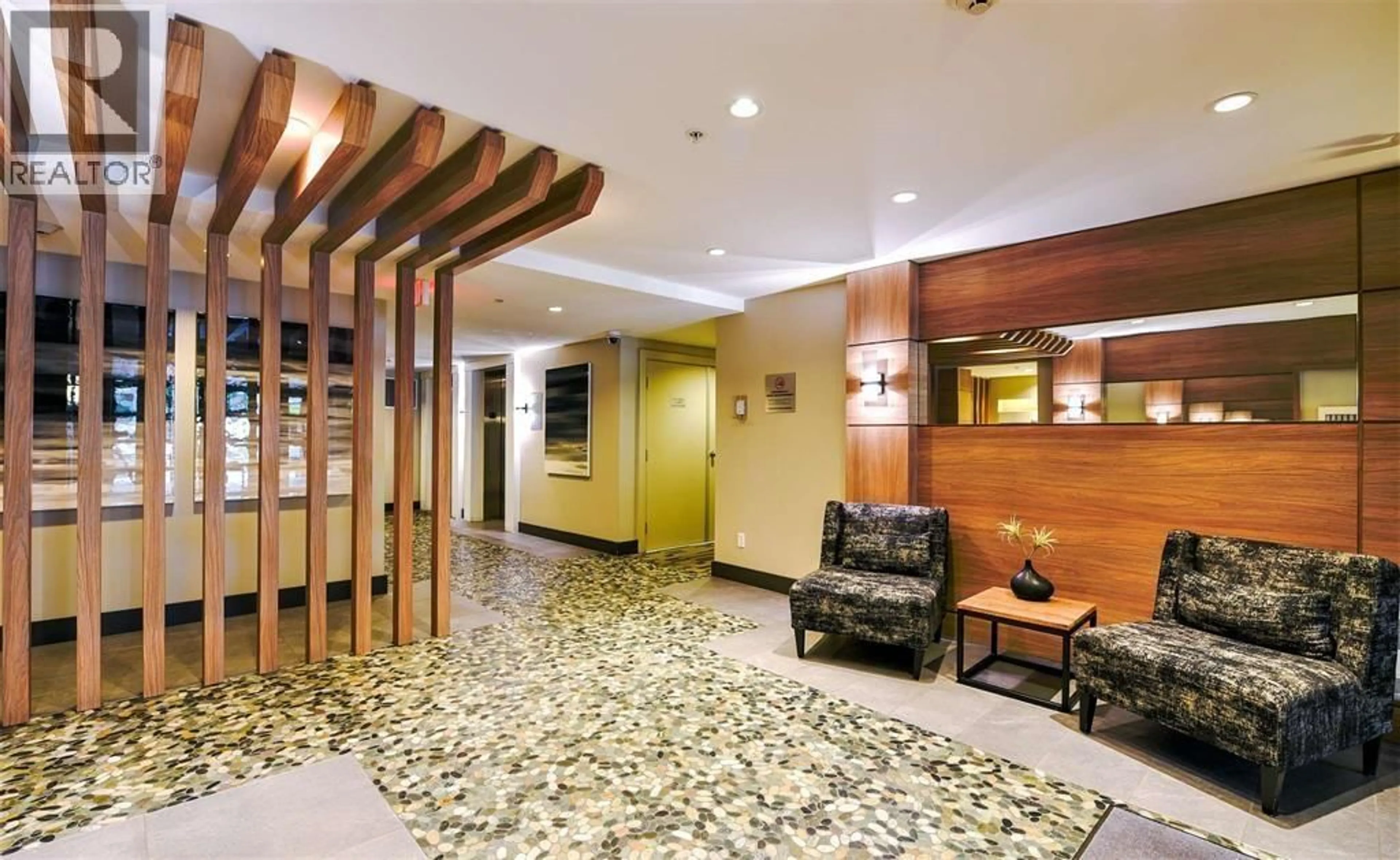 Lobby for 101 - 7131 STRIDE AVENUE, Burnaby British Columbia V3N0E3
