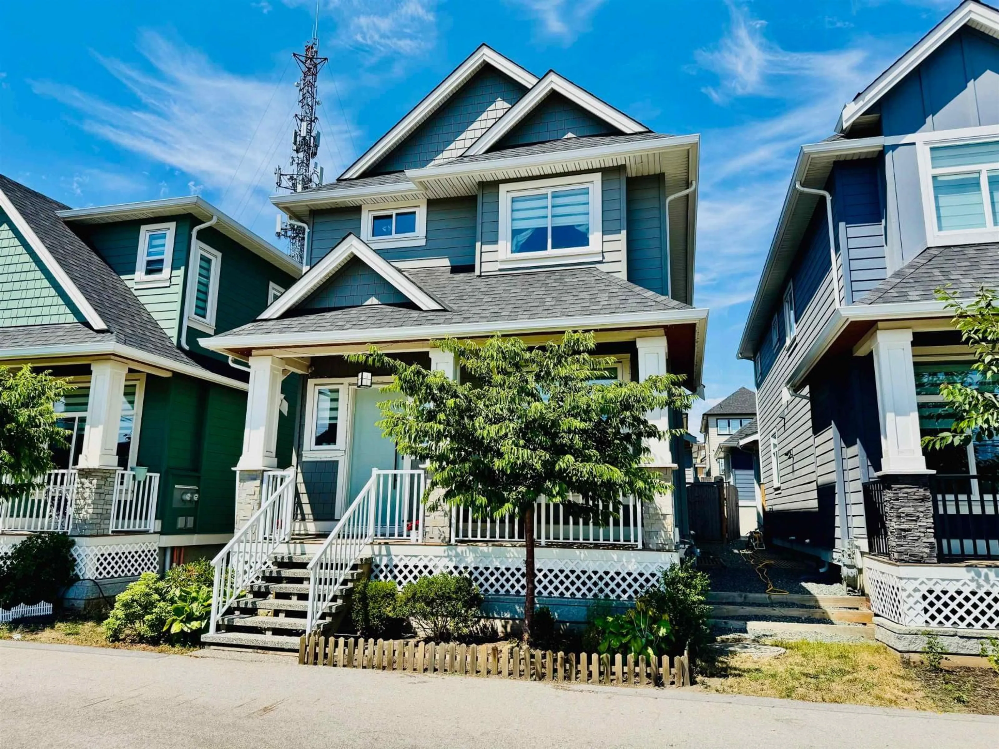 Home with vinyl exterior material, street for 16781 20 AVENUE, Surrey British Columbia V3Z9M9