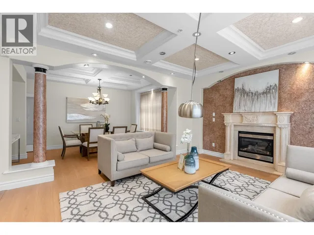 8038 SELKIRK STREET, Vancouver 3