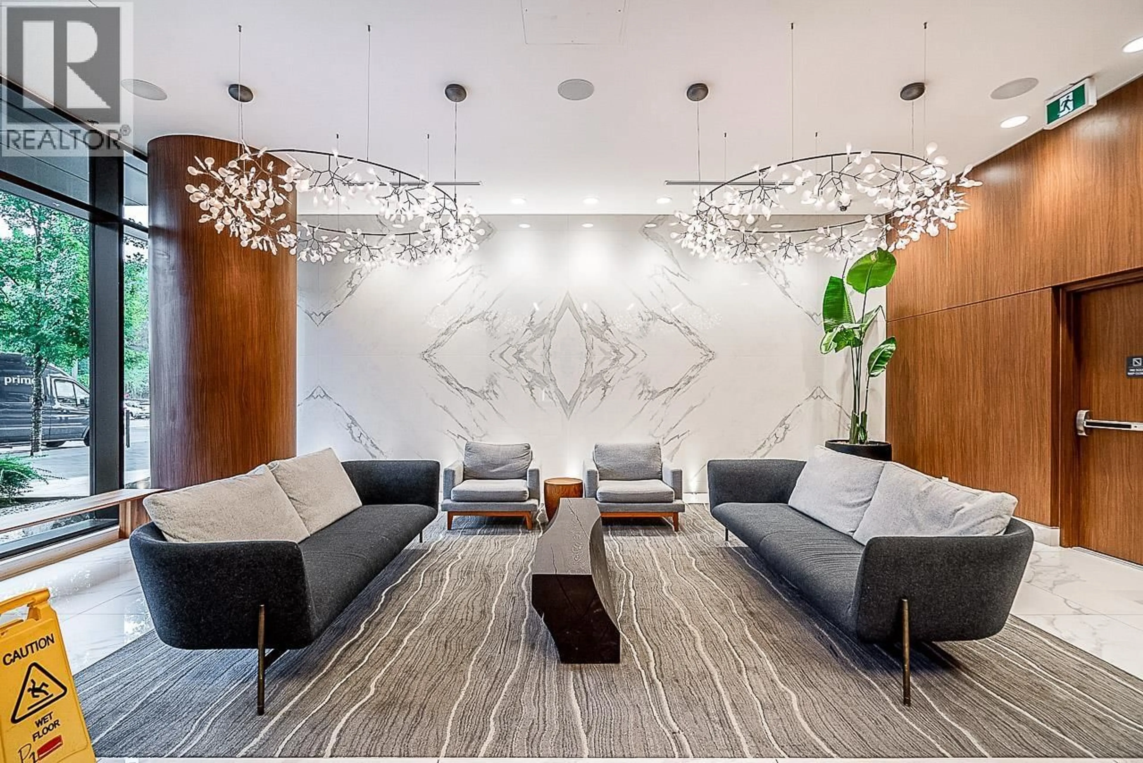 Lobby for 2407 - 4650 BRENTWOOD BOULEVARD, Burnaby British Columbia V5C0M3