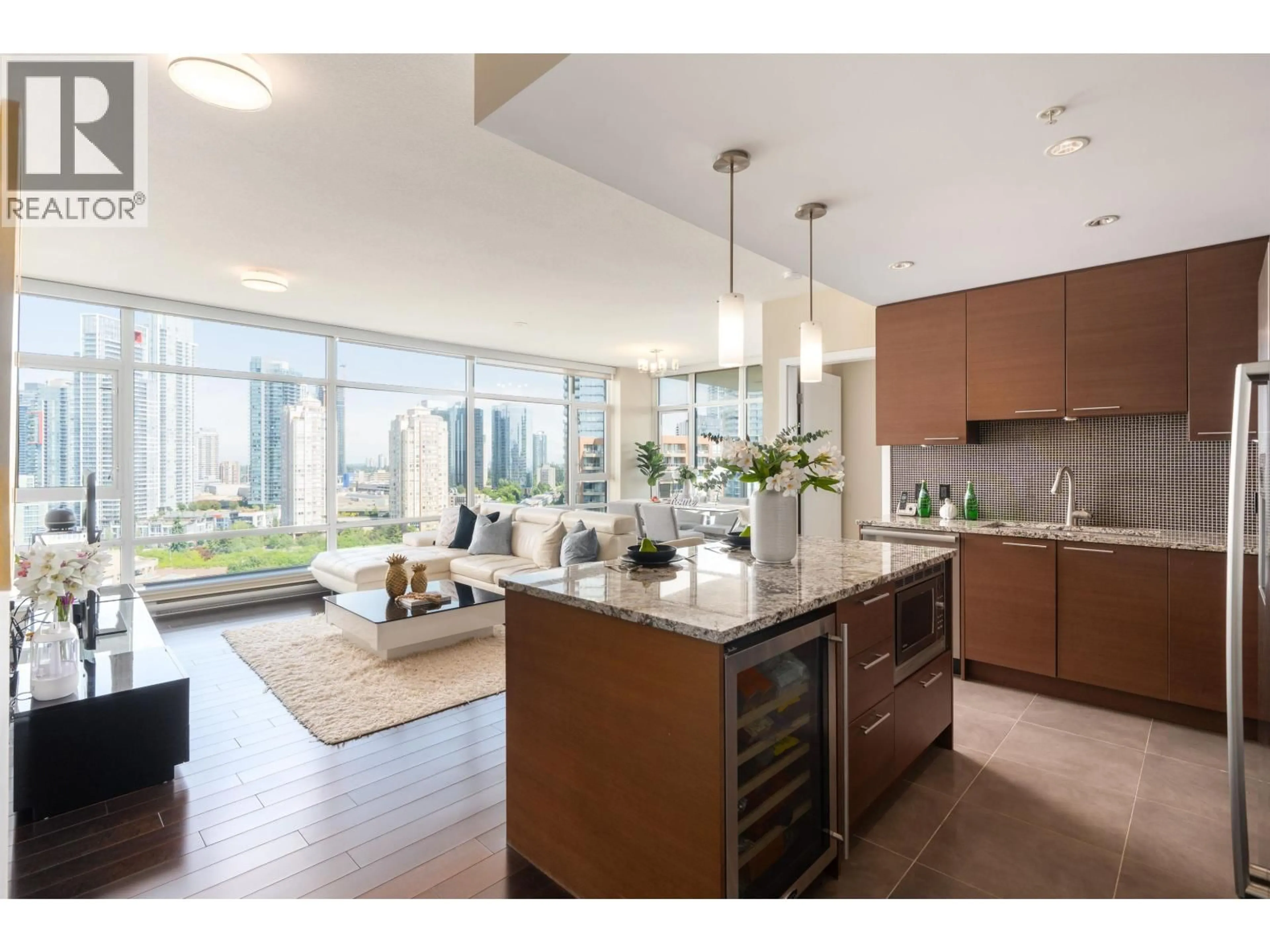 Open concept kitchen, unknown for 1705 - 6168 WILSON AVENUE, Burnaby British Columbia V5H0B2