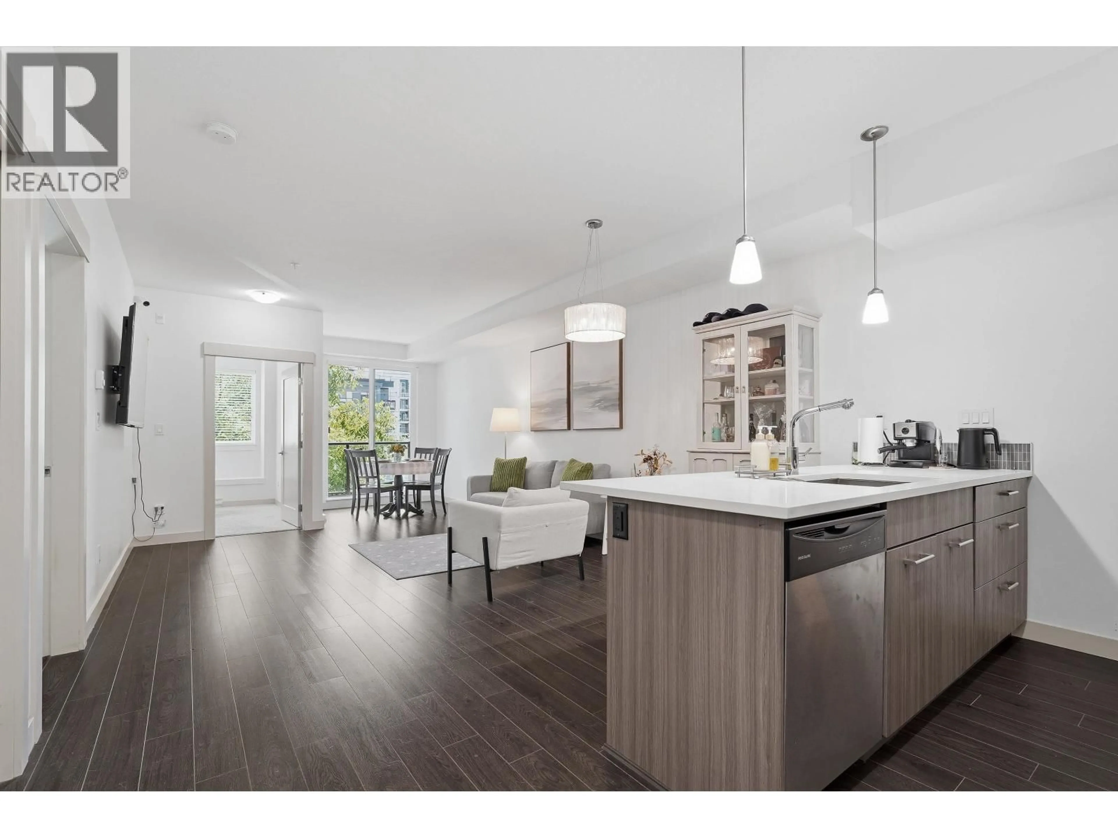 Open concept kitchen, wood/laminate floor for 206 - 2214 KELLY AVENUE, Port Coquitlam British Columbia V3C0E5