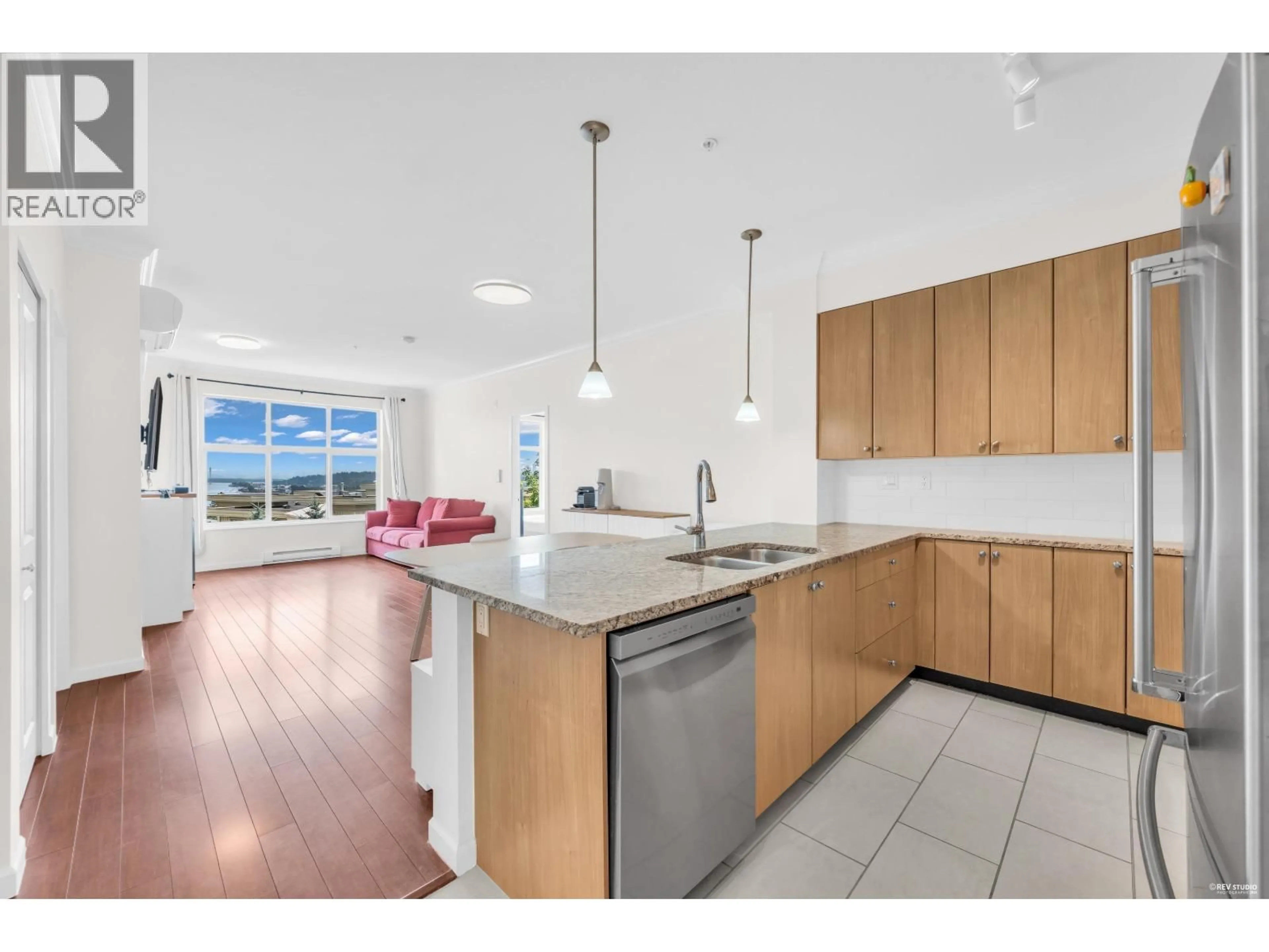 Open concept kitchen, unknown for 307 - 285 ROSS DRIVE, New Westminster British Columbia V3L0B9