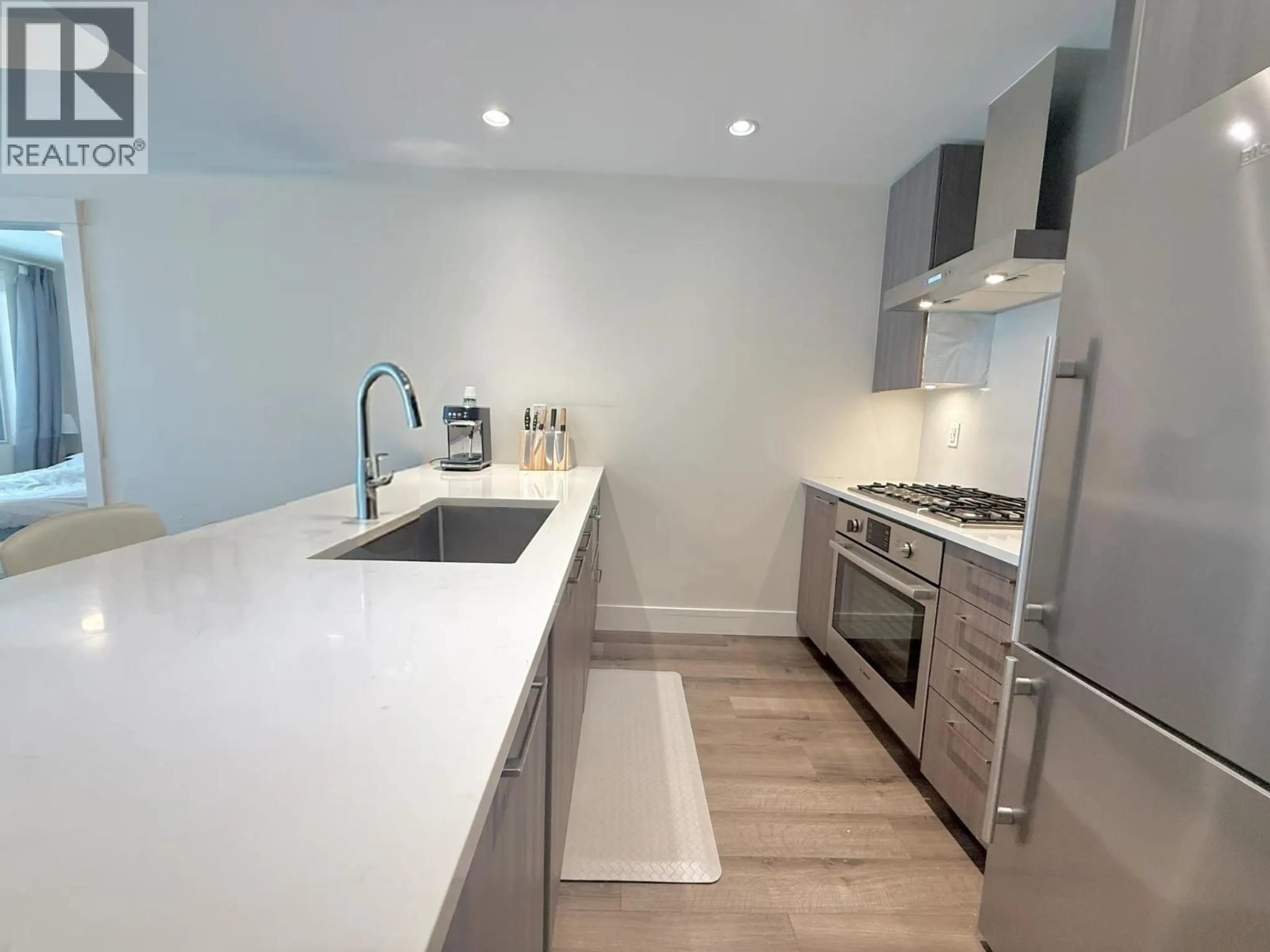 Unknown for 302 - 10788 NO. 5 ROAD, Richmond British Columbia V6W0B7