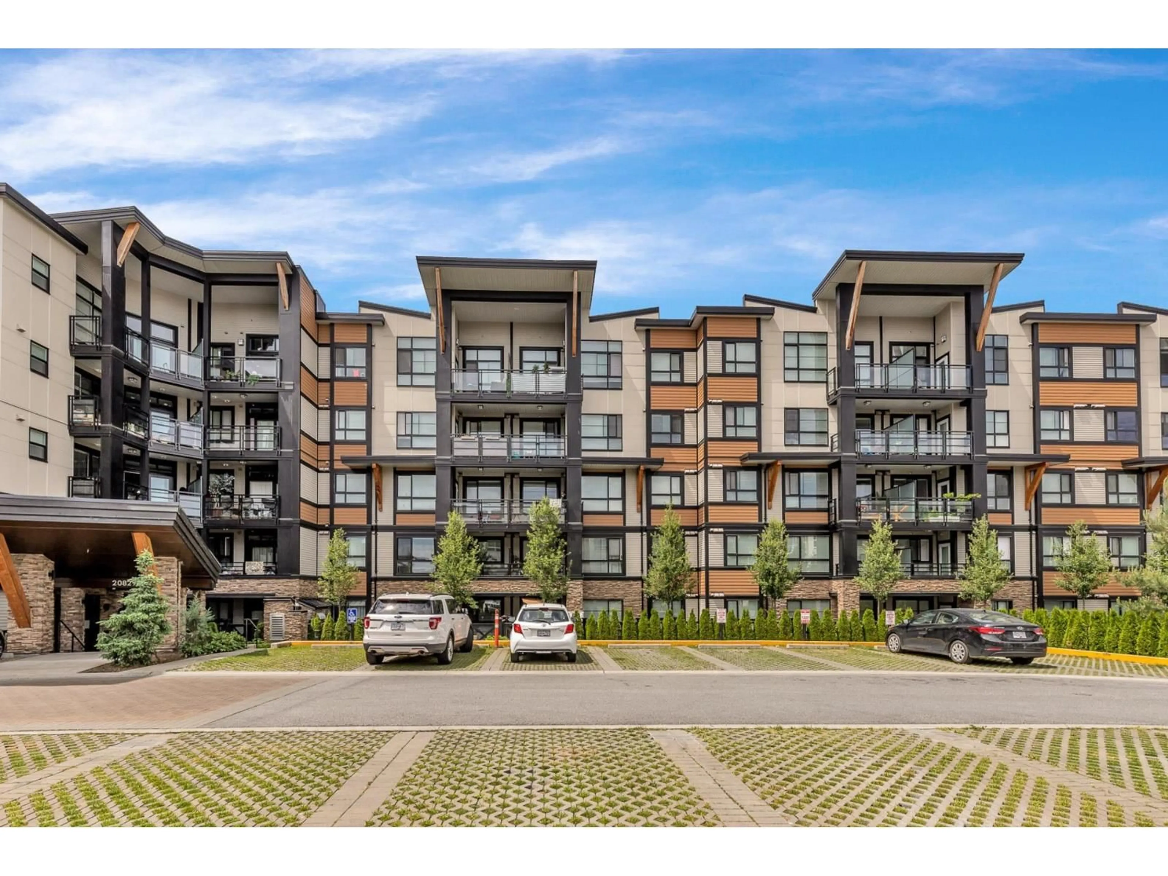A pic from outside/outdoor area/front of a property/back of a property/a pic from drone, unknown for 217 - 20829 77A AVENUE, Langley British Columbia V2Y0Y5