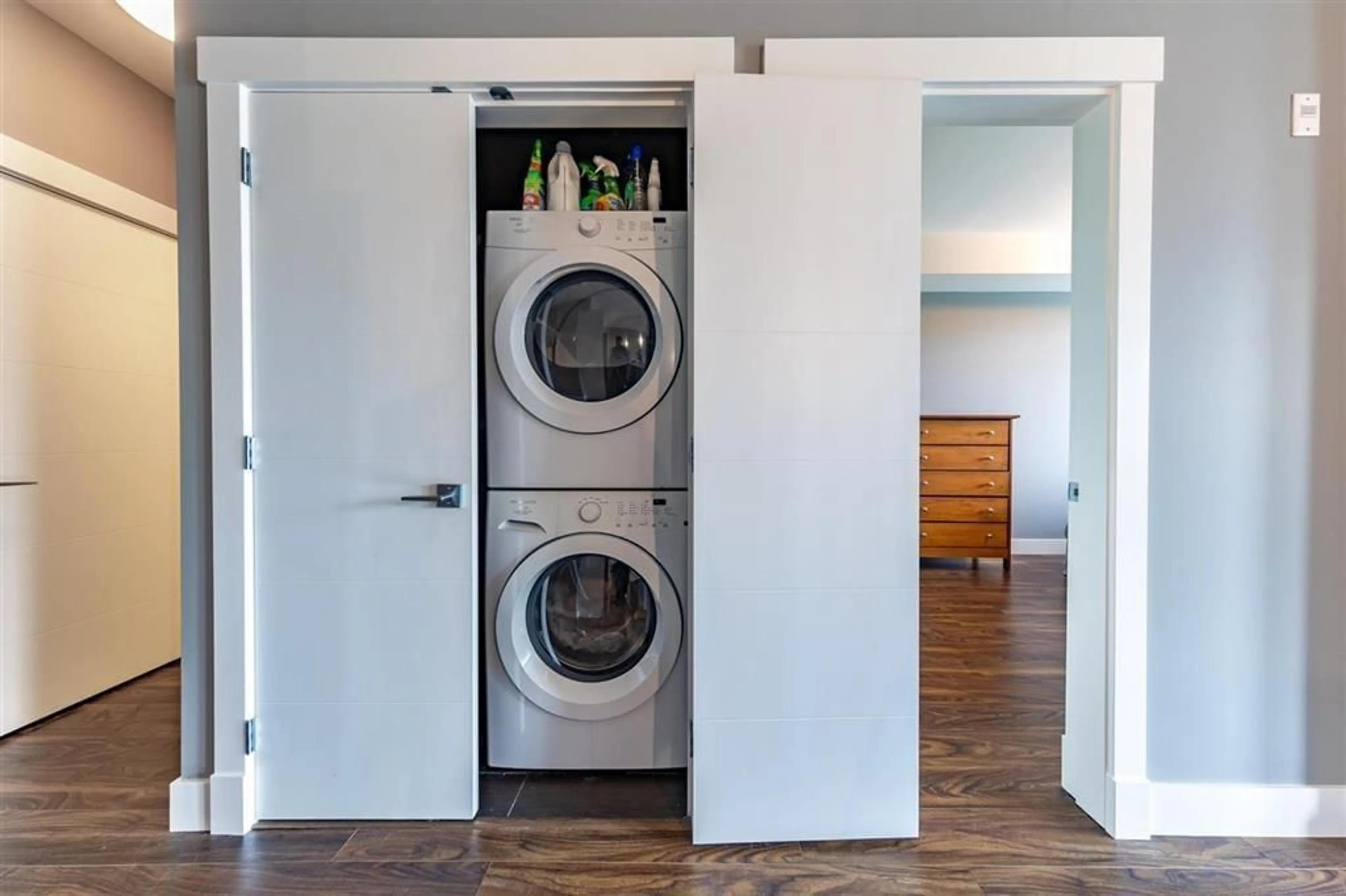 Laundry room for 210 - 5665 177B STREET, Surrey British Columbia V3S4J2