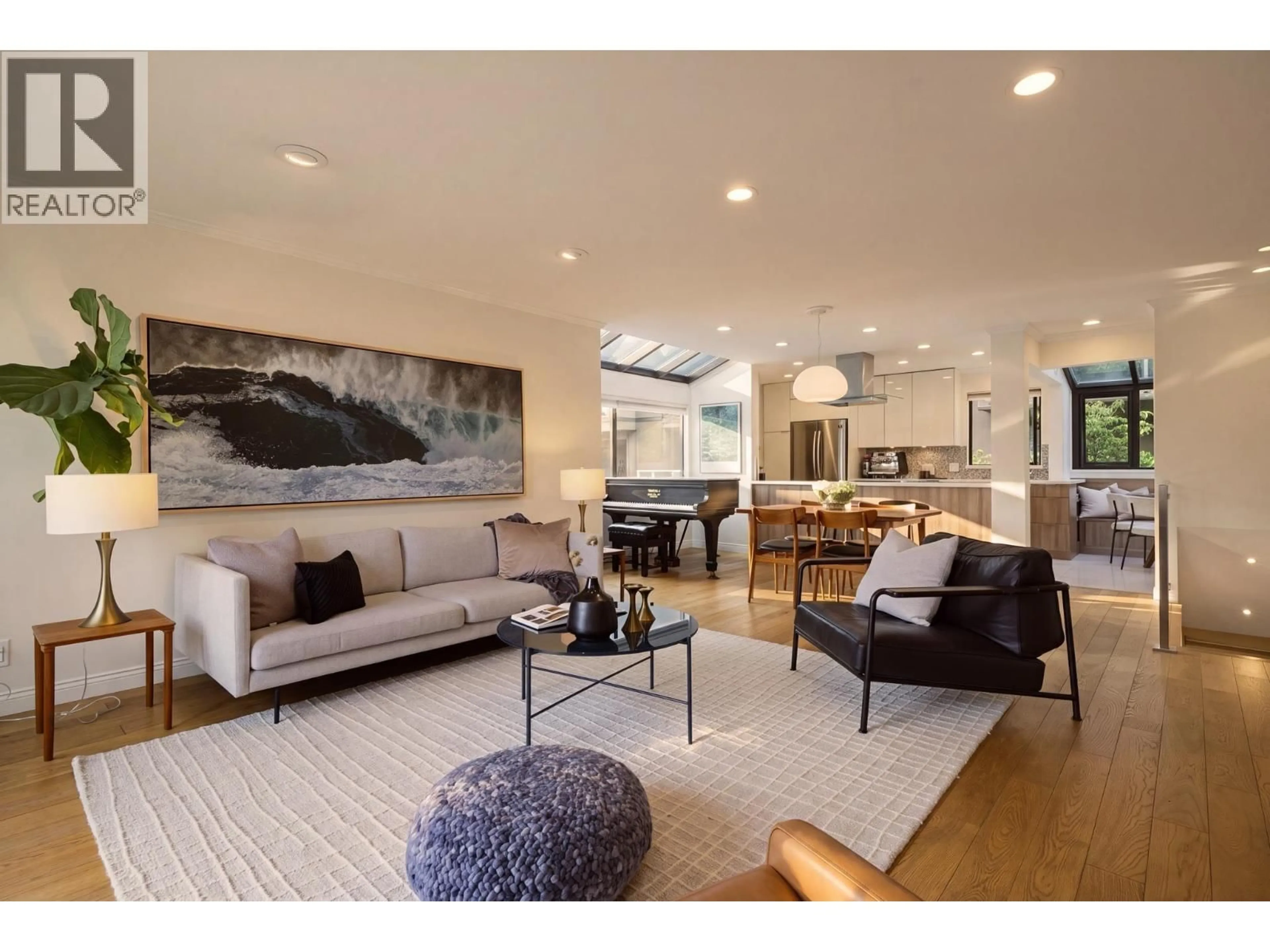 Living room with furniture, unknown for W4 - 1070 7TH AVENUE, Vancouver British Columbia V6H1B3