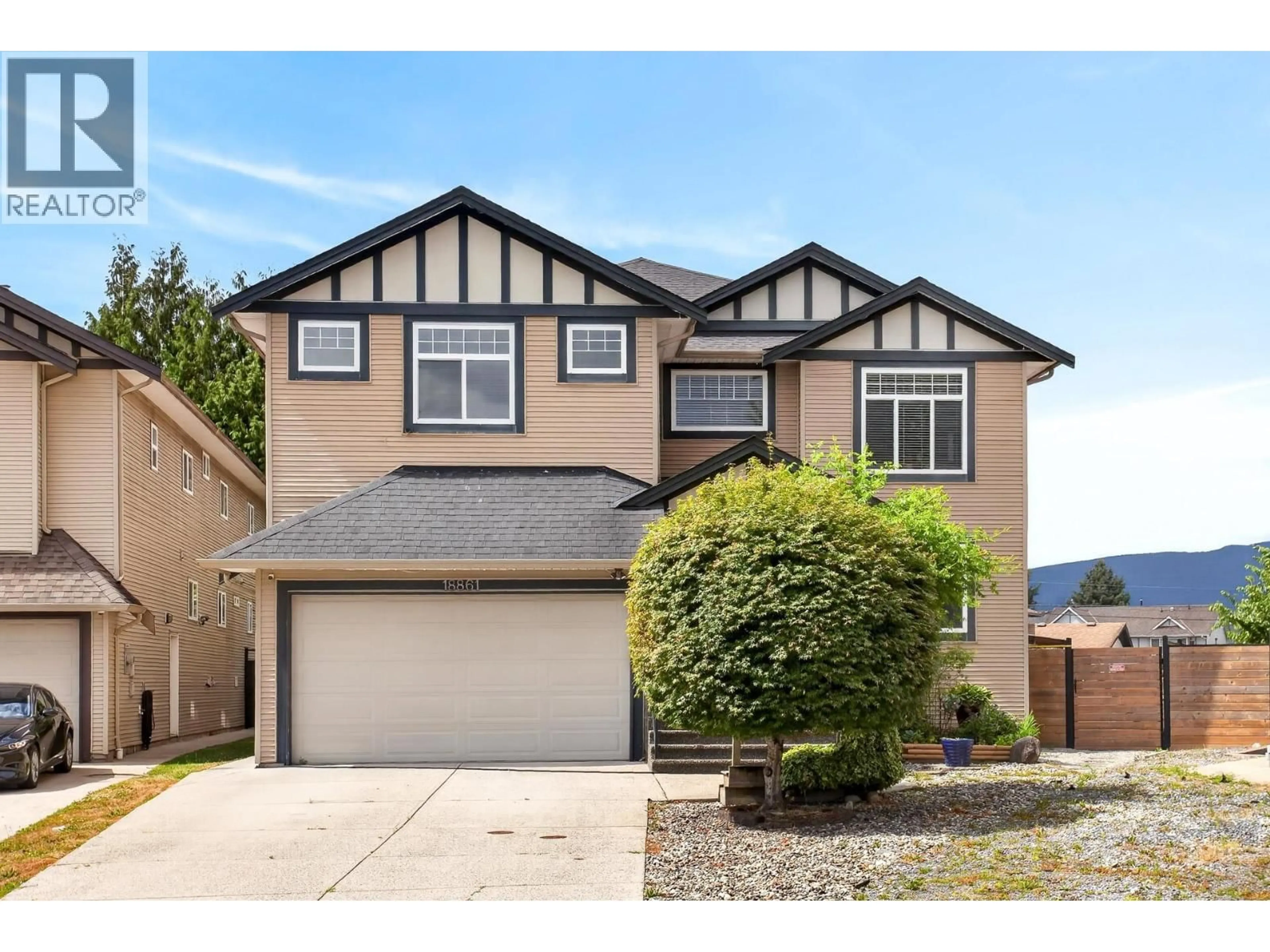 Home with vinyl exterior material, street for 18861 122B AVENUE, Pitt Meadows British Columbia V3Y1S4