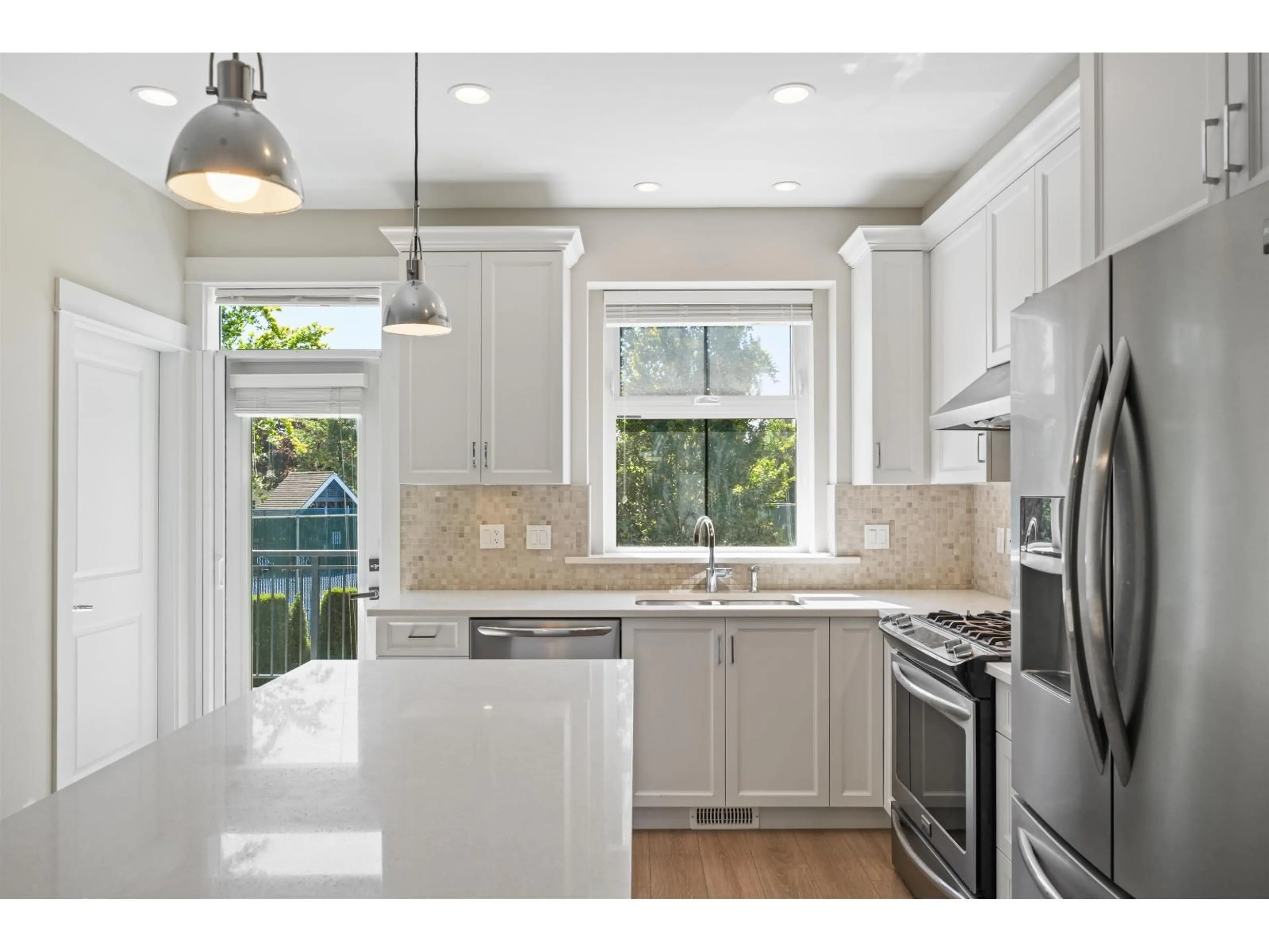 Open concept kitchen, unknown for 2 - 3303 ROSEMARY HEIGHTS CRESCENT, Surrey British Columbia V3Z0K7