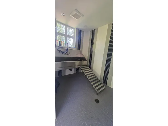 88 - 8335 NELSON STREET, Mission 2
