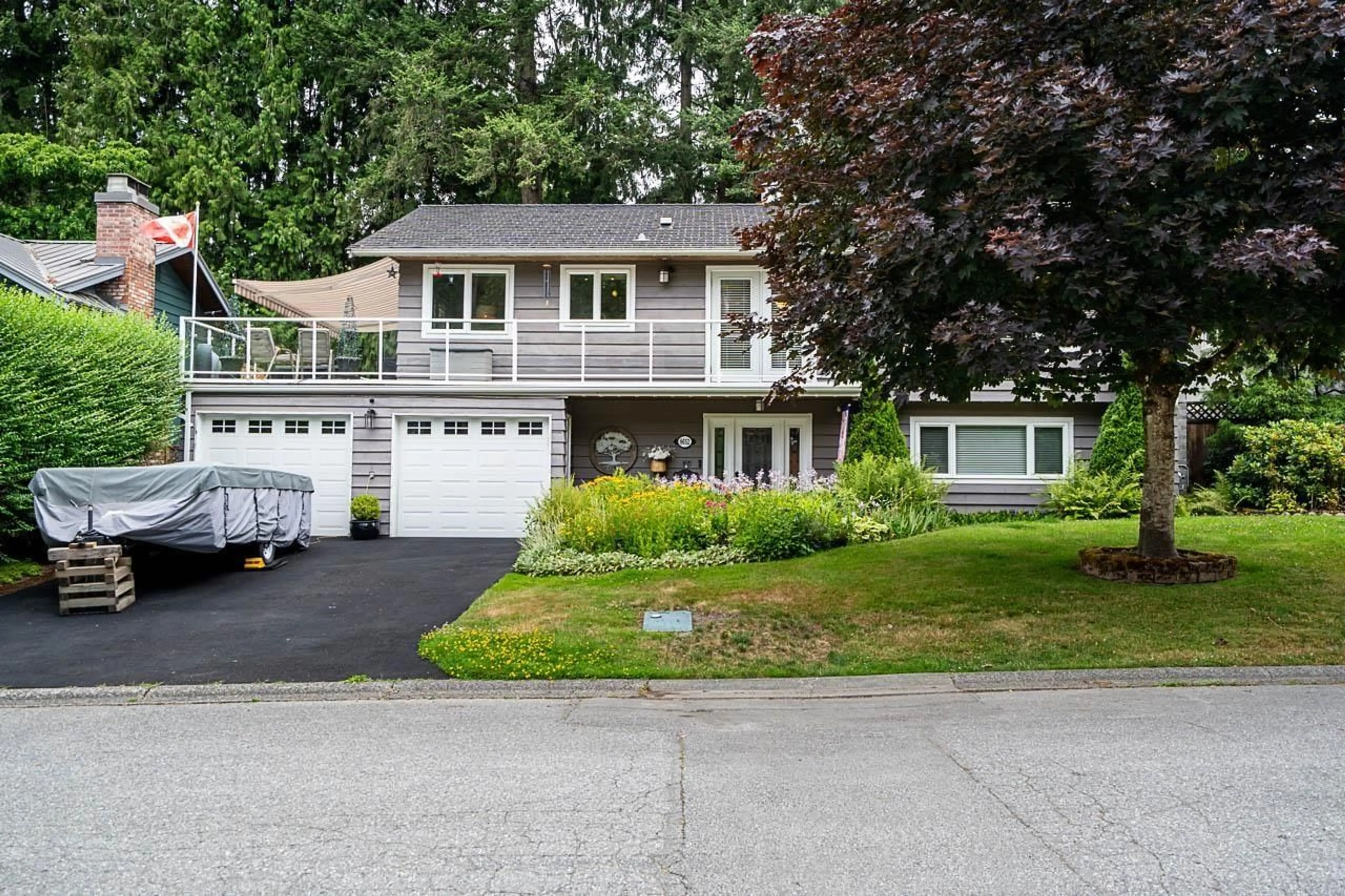 Home with vinyl exterior material, street for 8652 SUNBURY PLACE, Delta British Columbia V4C3Y7