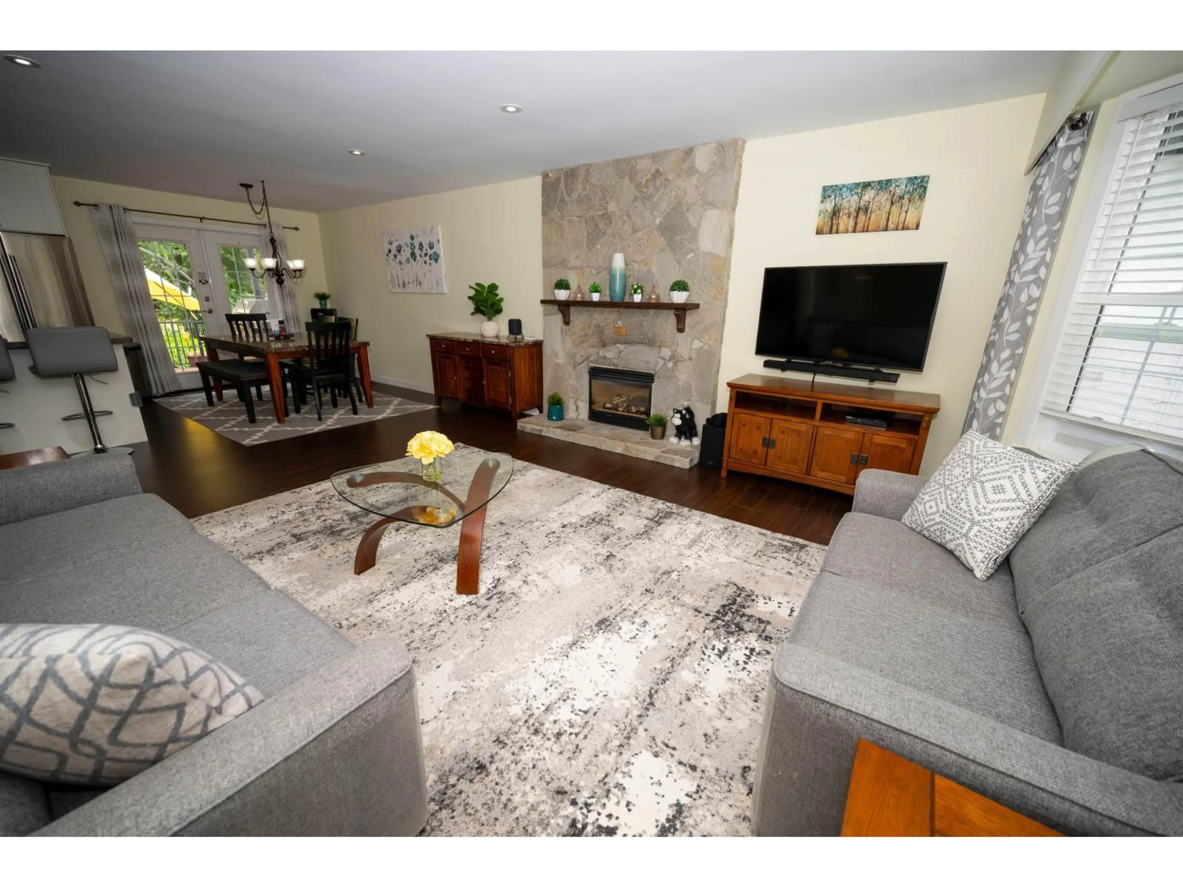 Living room with furniture, unknown for 4536 199A STREET, Langley British Columbia V3A5S3