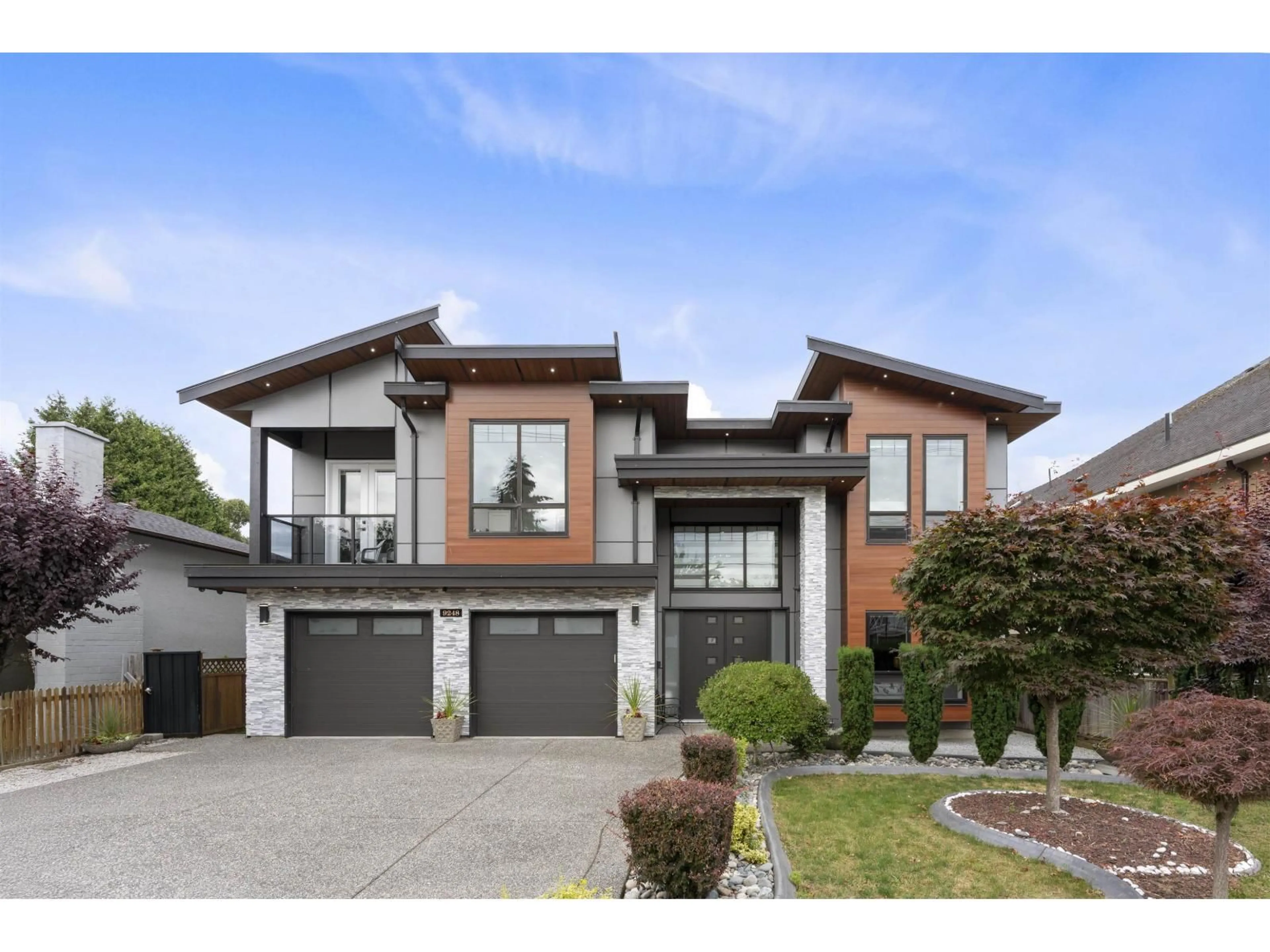 Home with brick exterior material, street for 9248 124 STREET, Surrey British Columbia V3V2S3