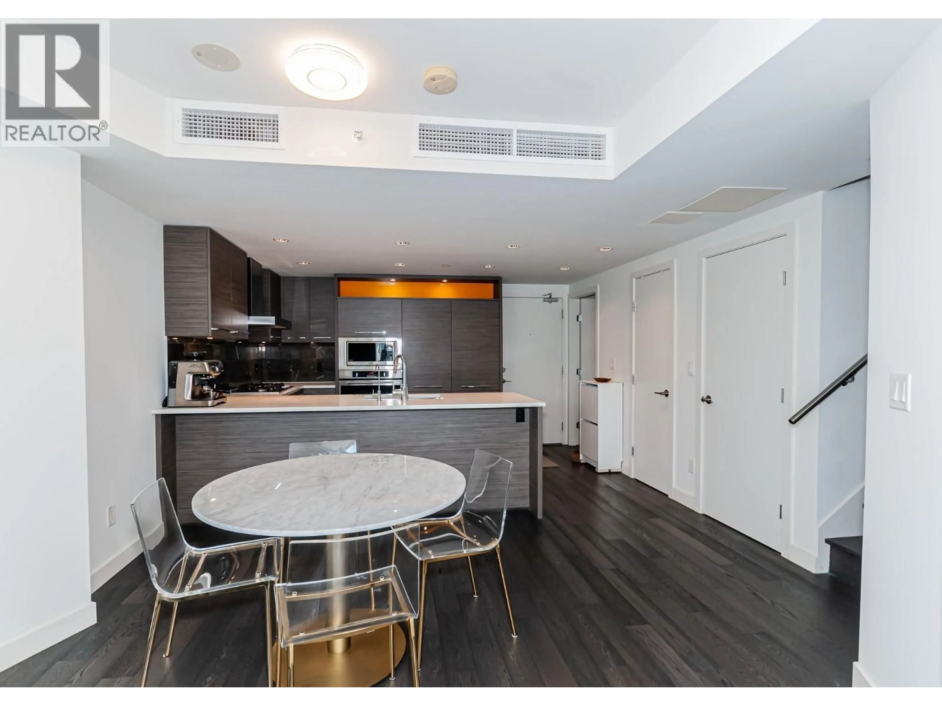 Open concept kitchen, unknown for 319 - 7468 LANSDOWNE ROAD, Richmond British Columbia V7C0B7