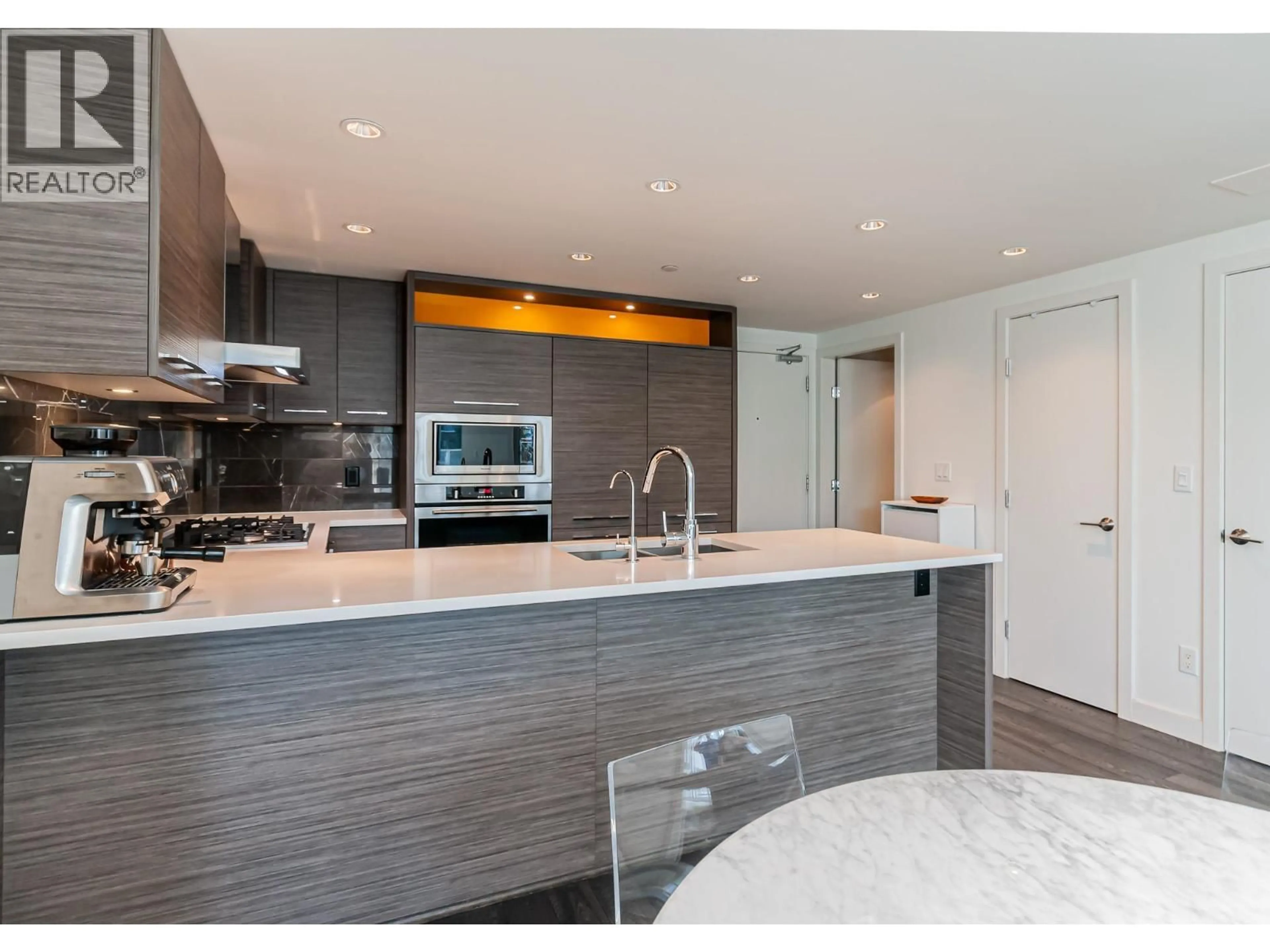 Contemporary kitchen, unknown for 319 - 7468 LANSDOWNE ROAD, Richmond British Columbia V7C0B7