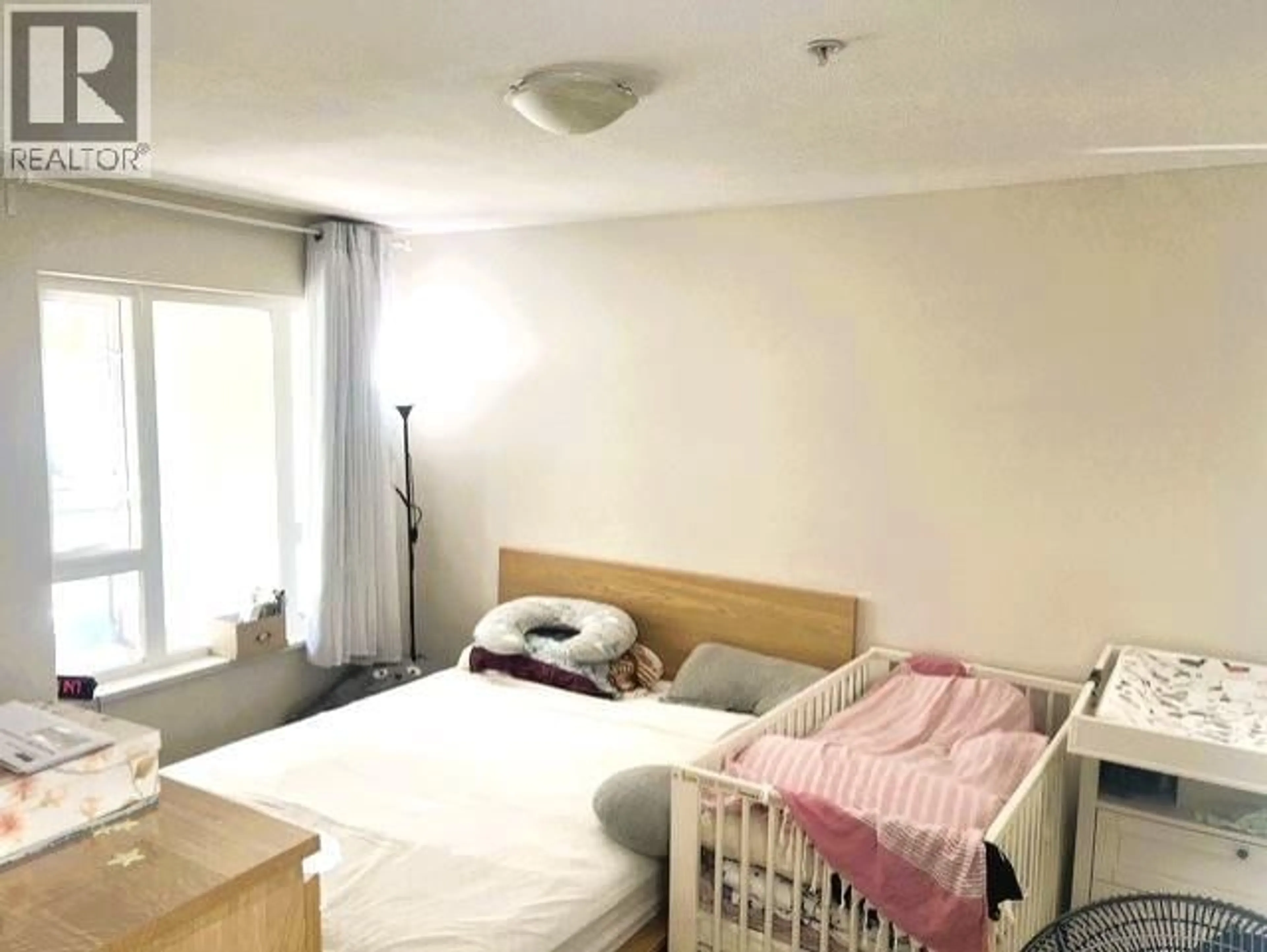 A pic of a room for 204 - 5683 HAMPTON PLACE, Vancouver British Columbia V6T2H3