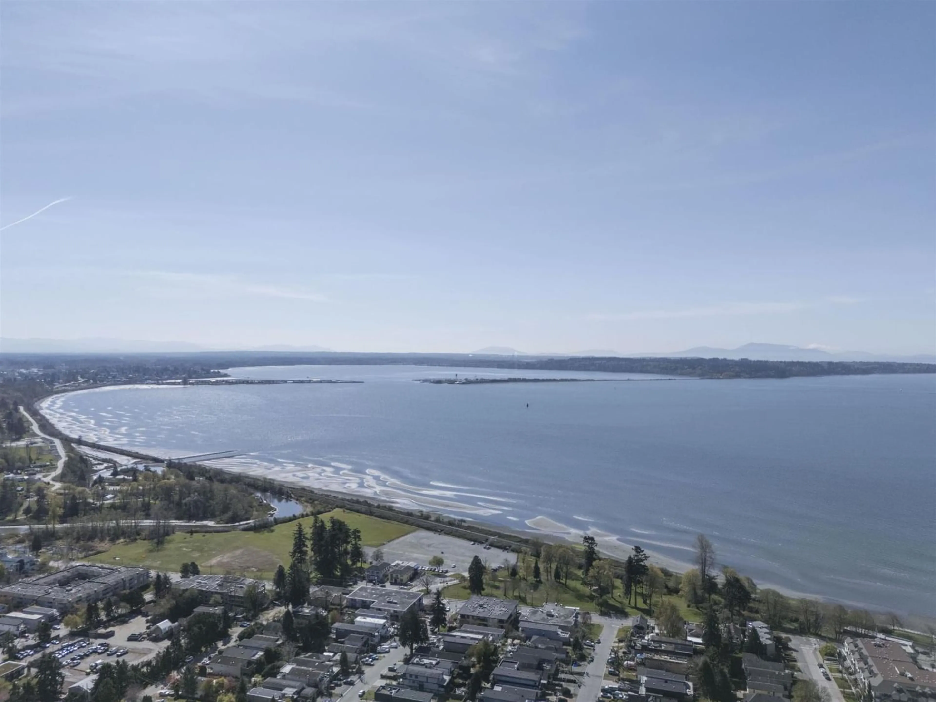 Unknown for 15662 SEMIAHMOO AVENUE, White Rock British Columbia V4B1V4
