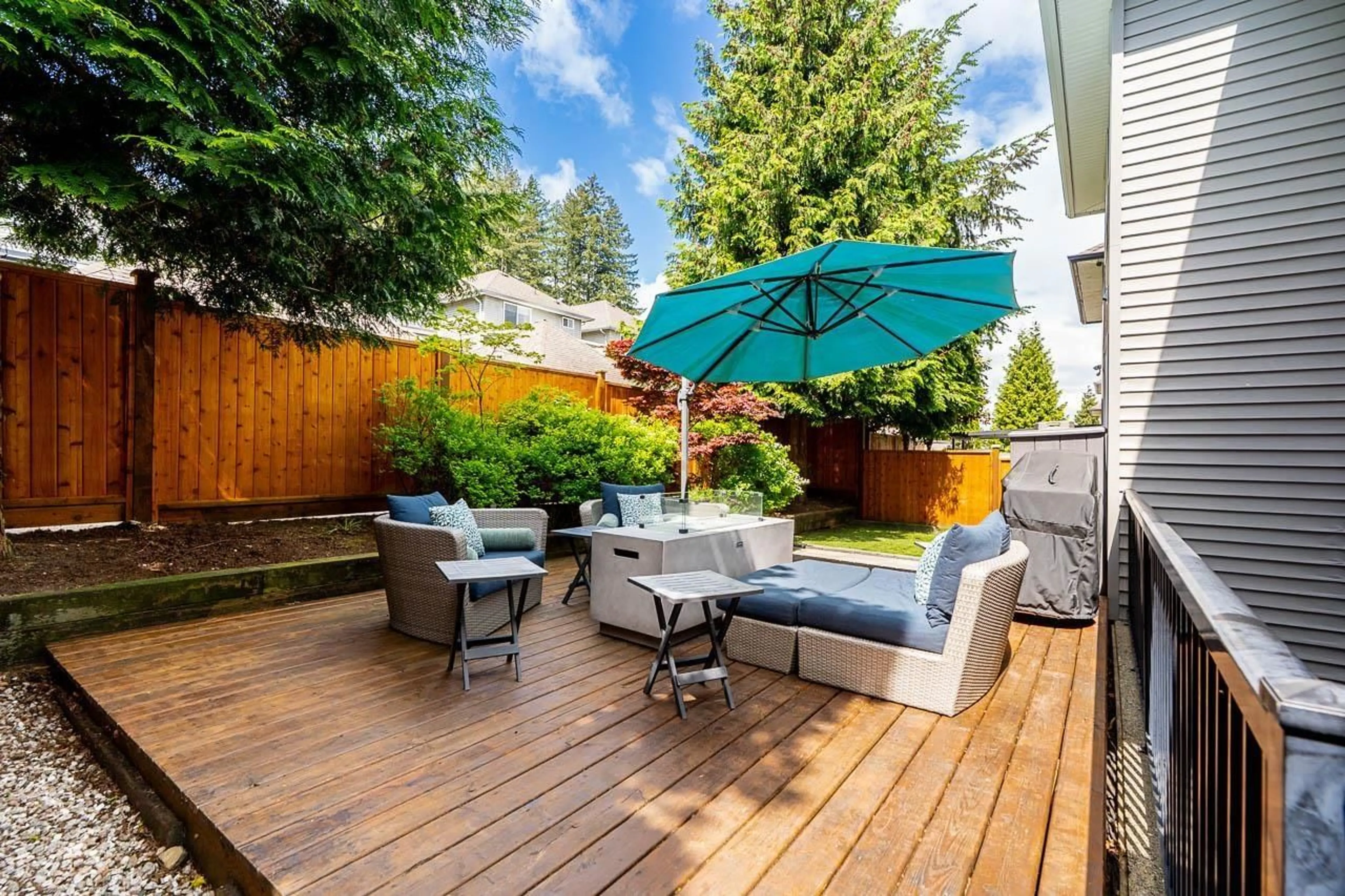 Patio, street for 6125 150A STREET, Surrey British Columbia V3S7W9